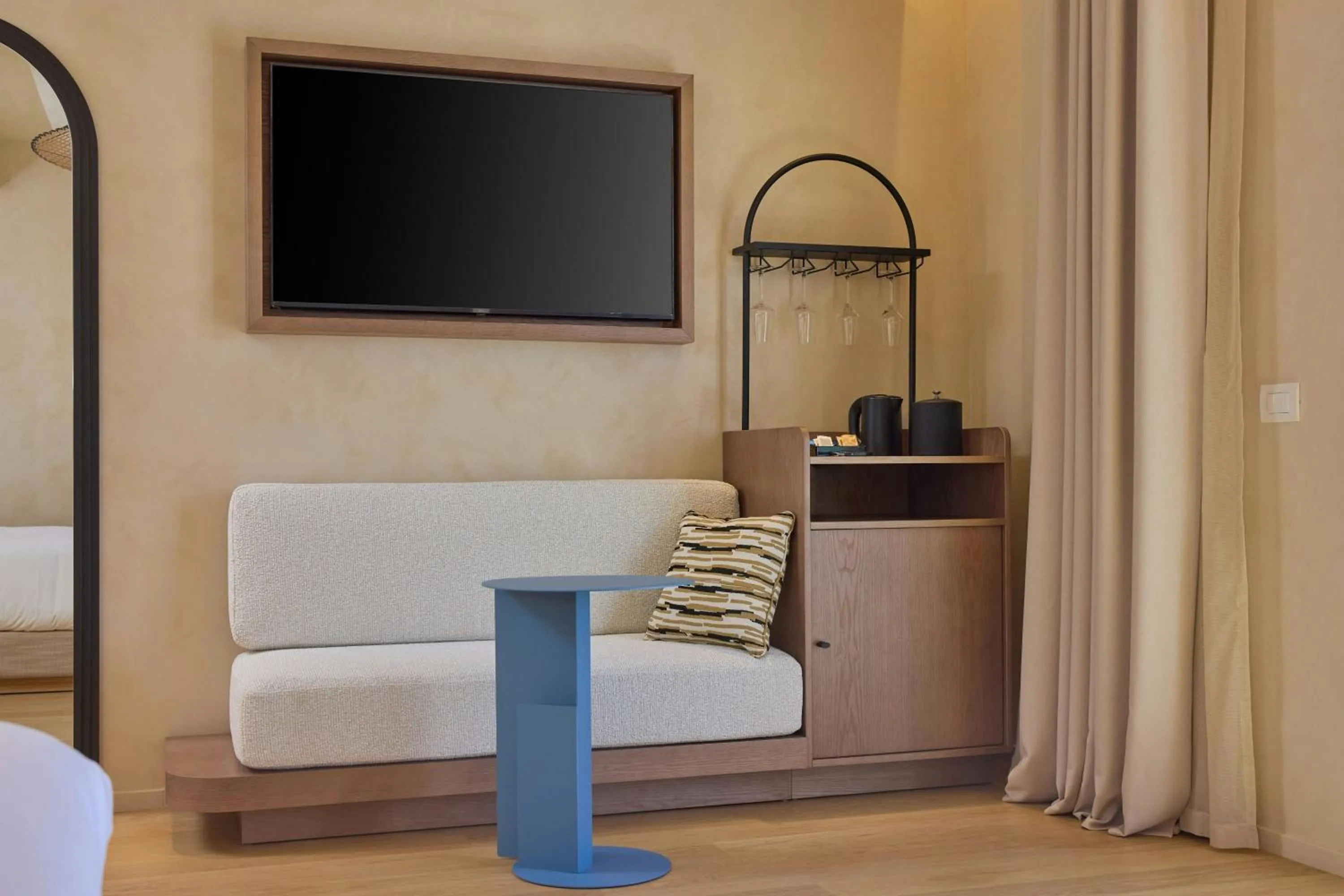 Photo of the whole room in Cala Ponte, a Tribute Portfolio Hotel