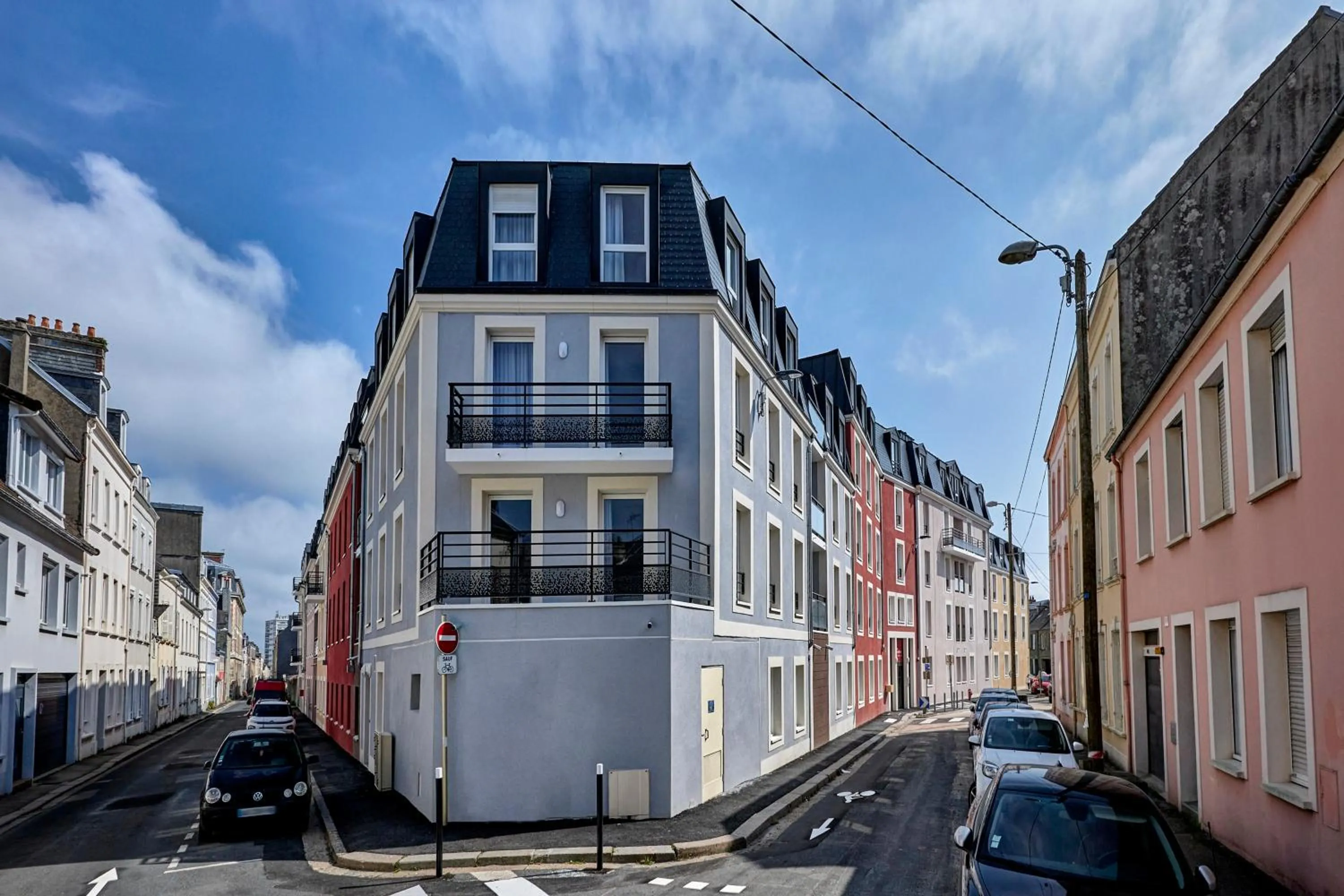 Property building in Quality Aparthotel Cherbourg