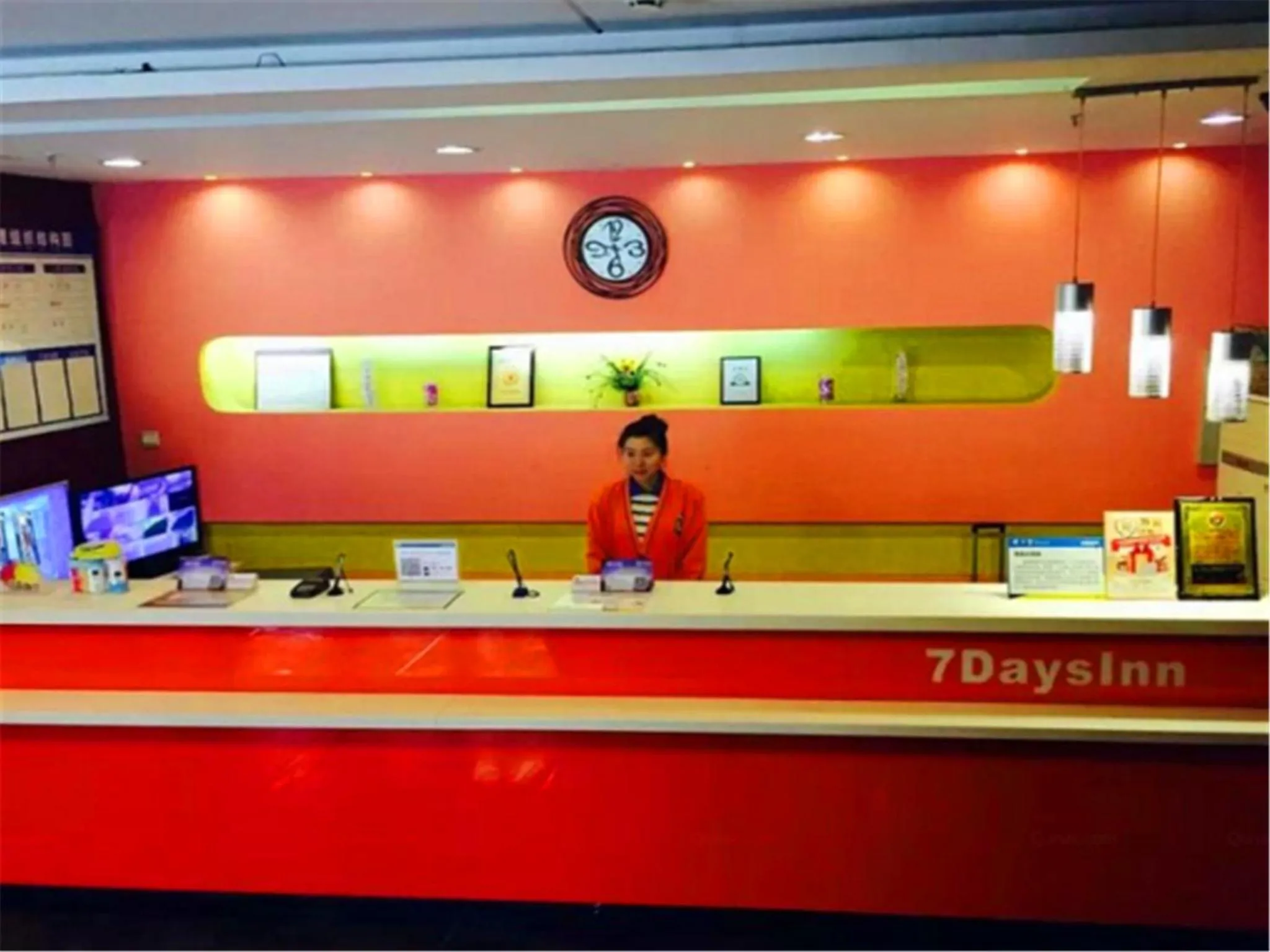 Lobby or reception in 7Days Inn Harbin Chengde Plaza