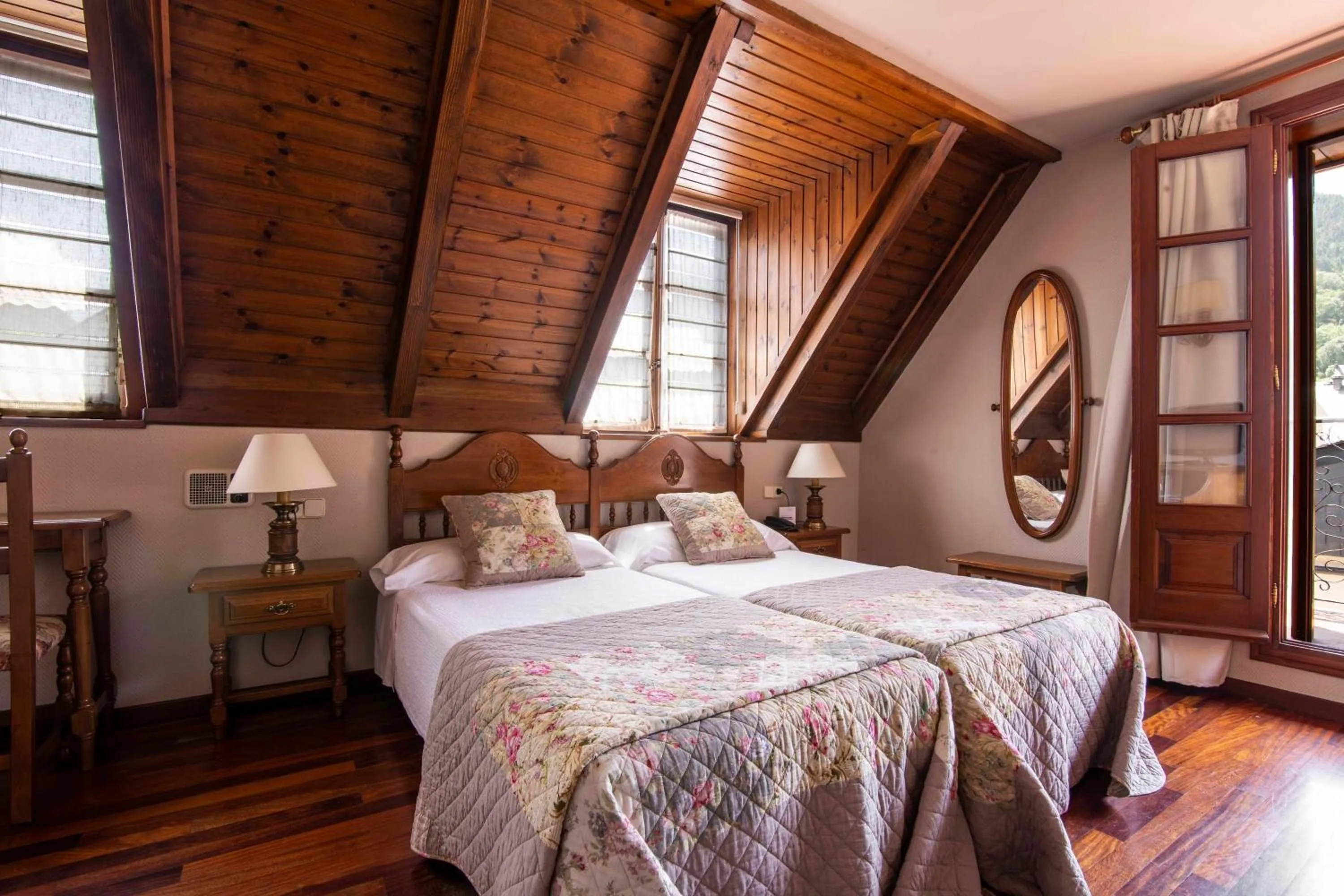 Photo of the whole room, Bed in Hotel Fonfreda