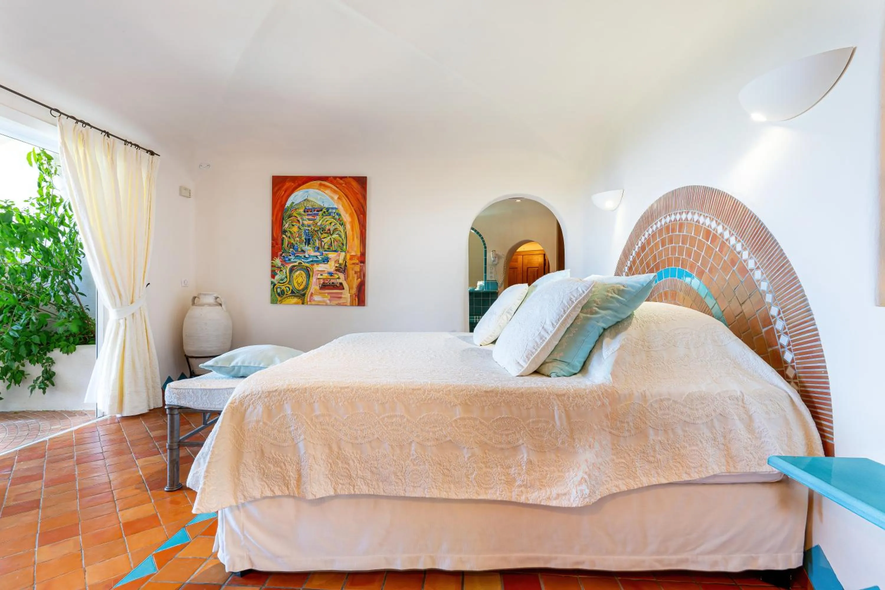 Bed in Hôtel Marina di cavu