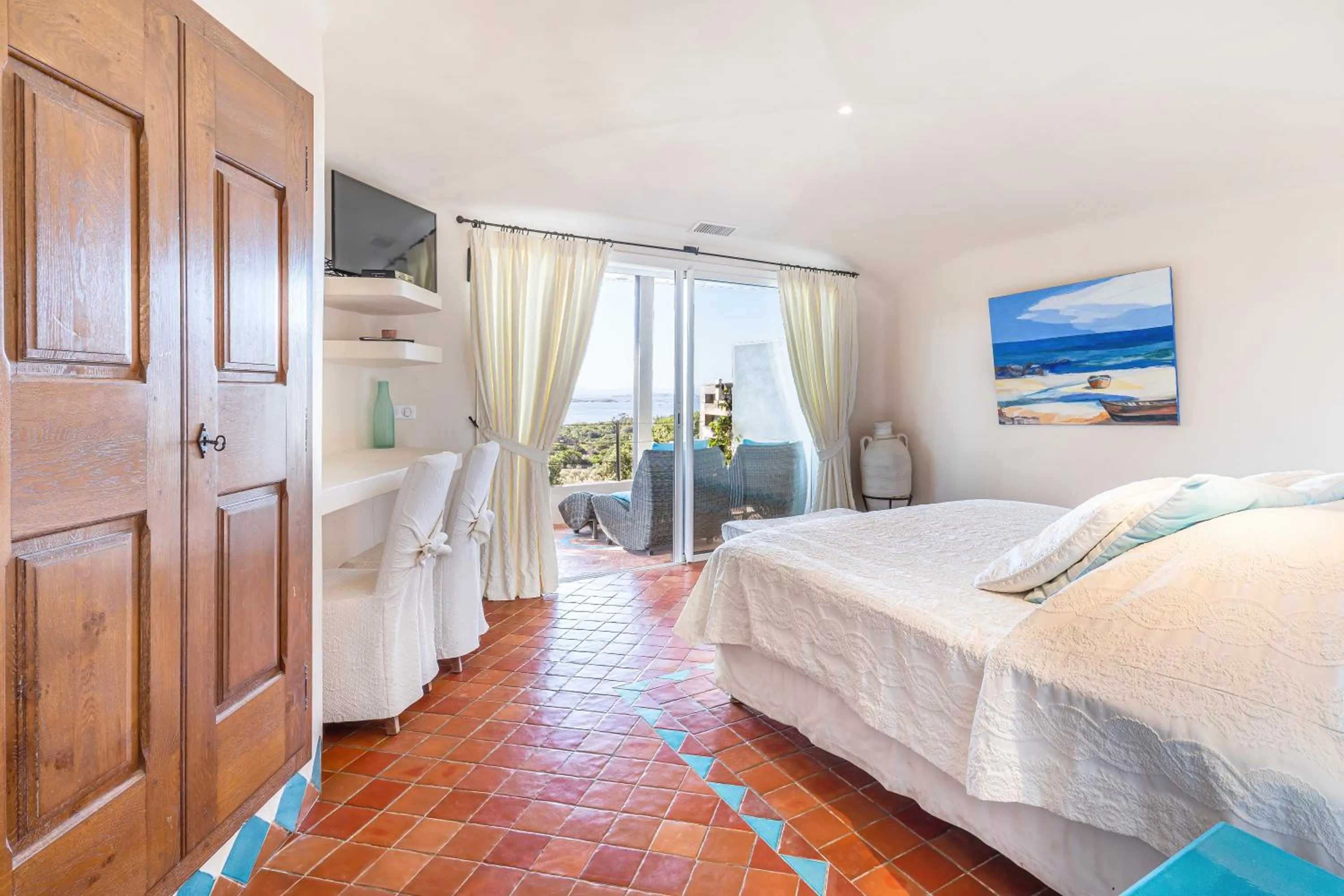 Bed in Hôtel Marina di cavu