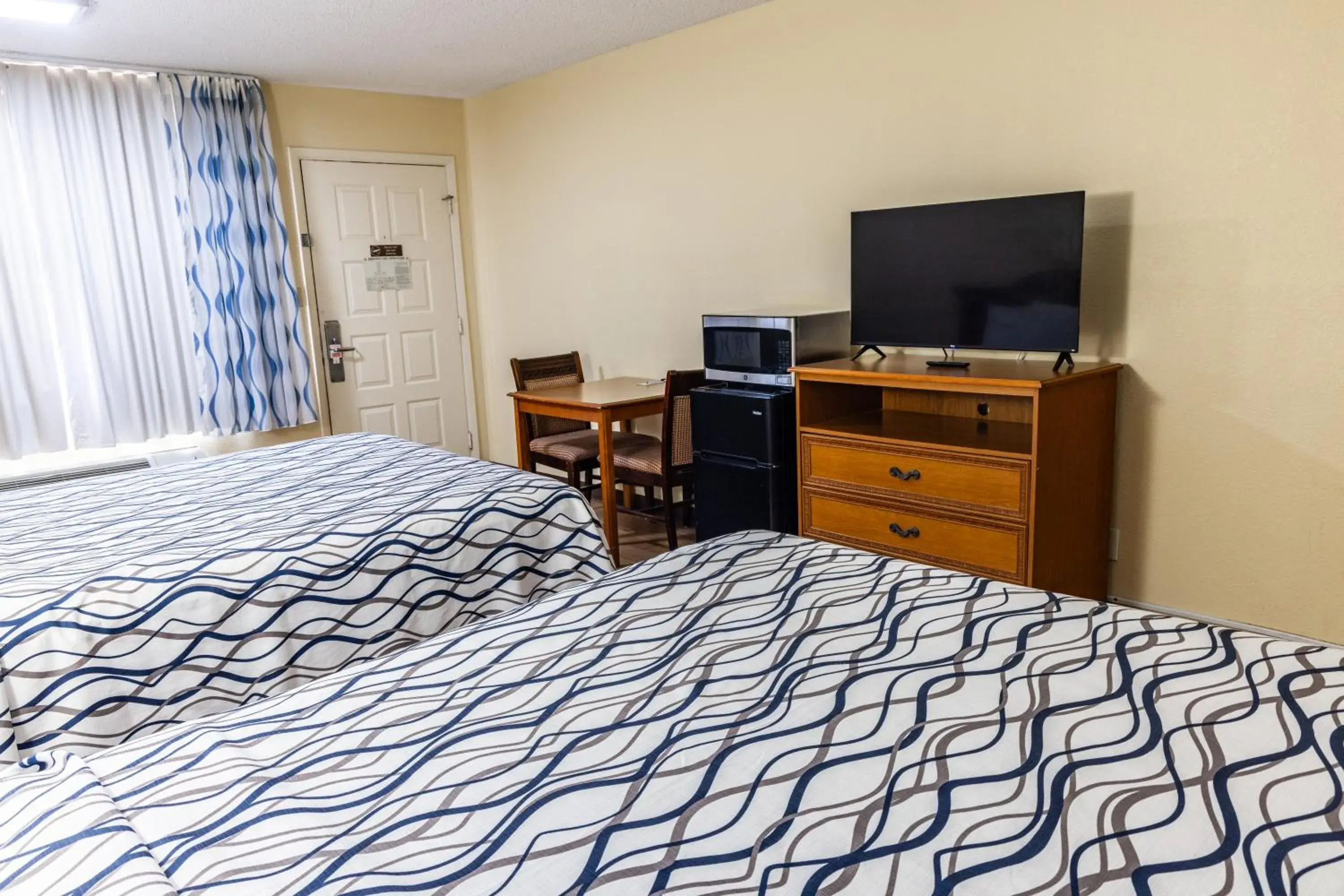 Deluxe Double Room in Boerne Inn and Suites Deluxe Double Room in Boerne Inn and Suites