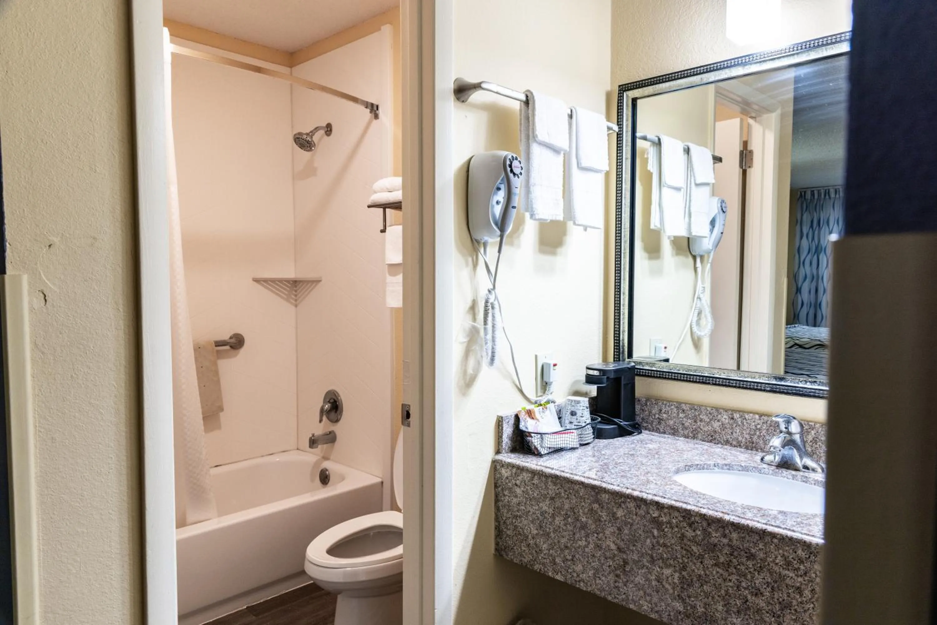 Bathroom in Boerne Inn and Suites