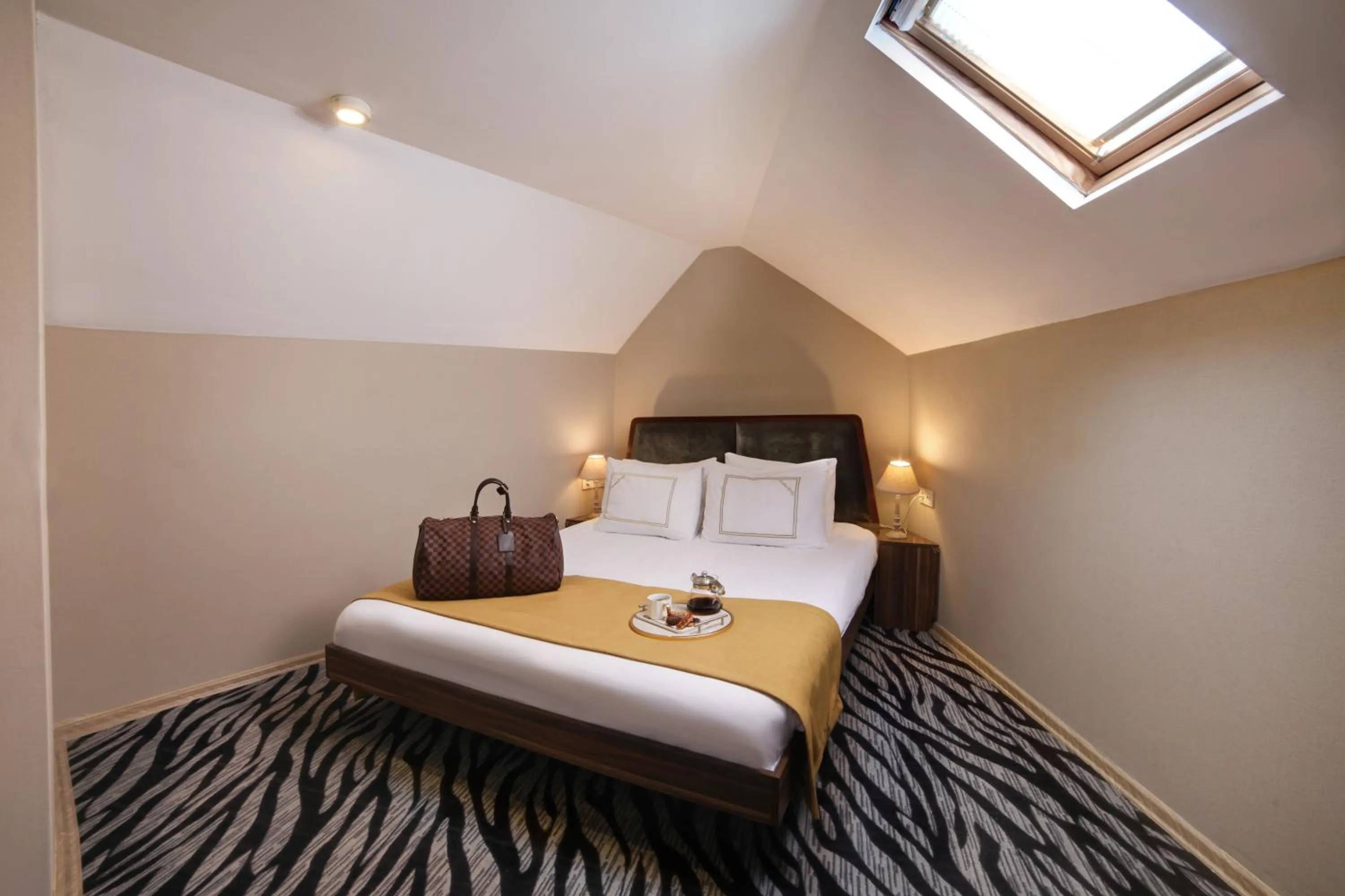 Junior Suite with Sea View in Almina Guest House