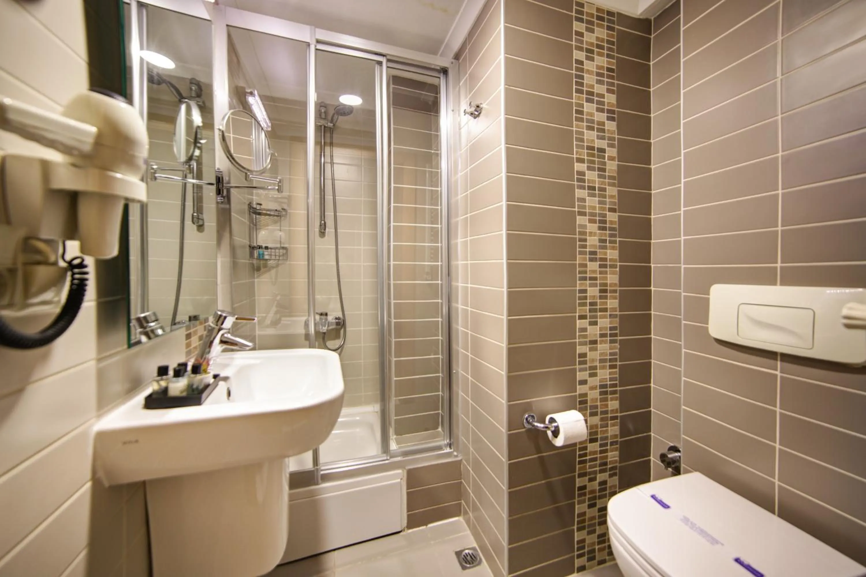 Bathroom in Almina Guest House