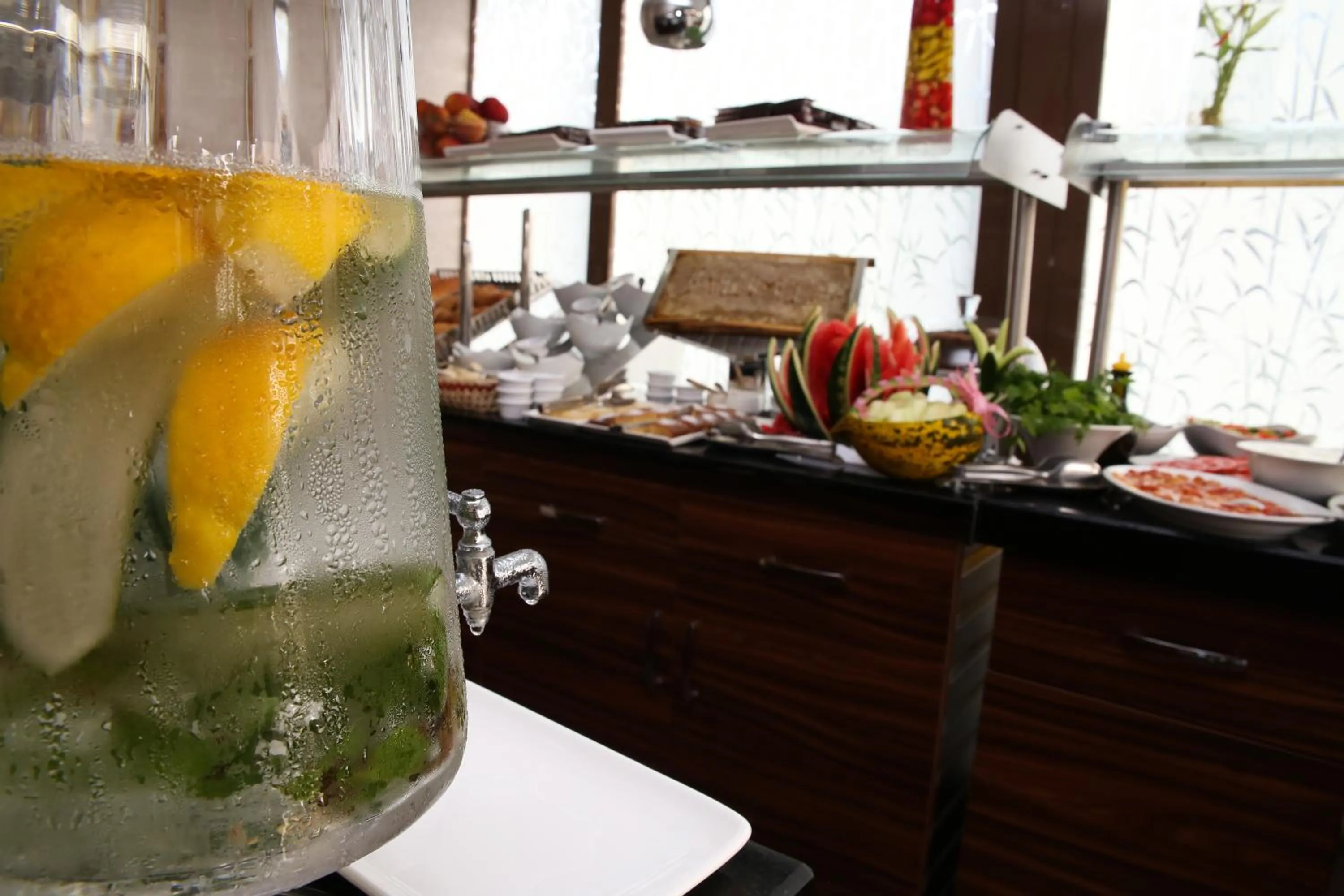 Food and drinks in Almina Guest House