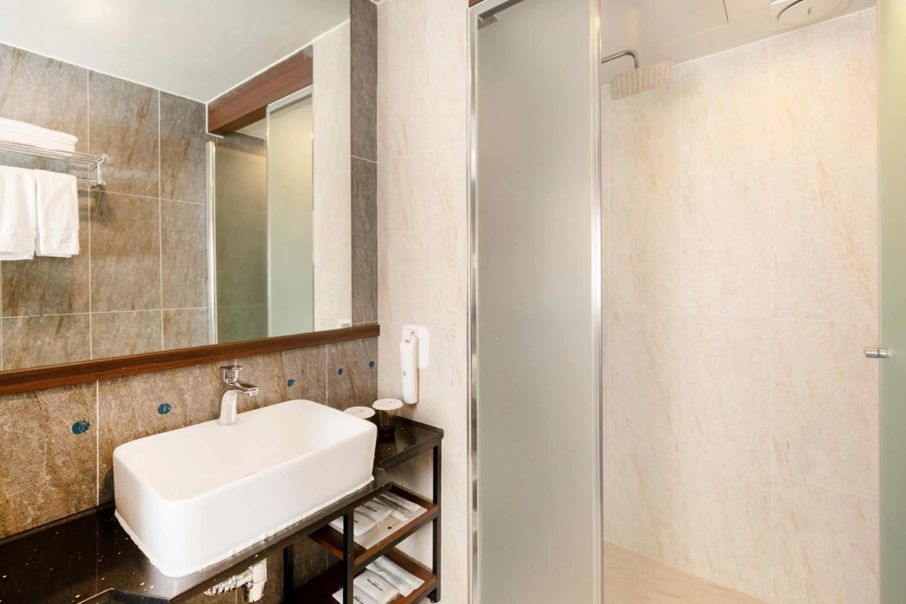 With Stay Jeju Hotel