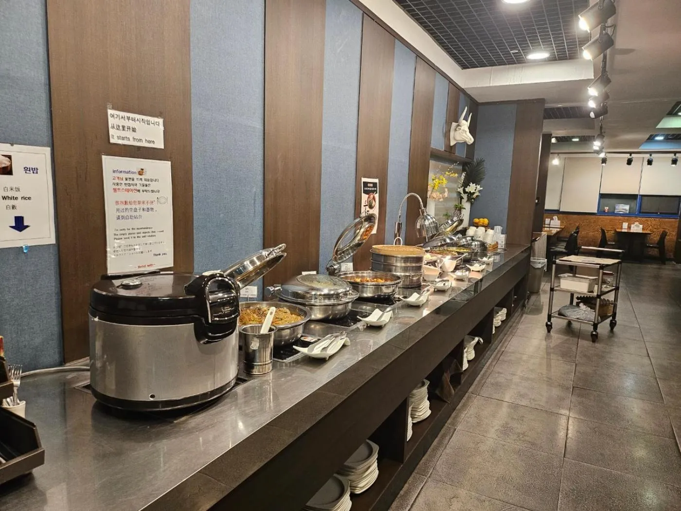 Restaurant/places to eat in With Stay Jeju Hotel