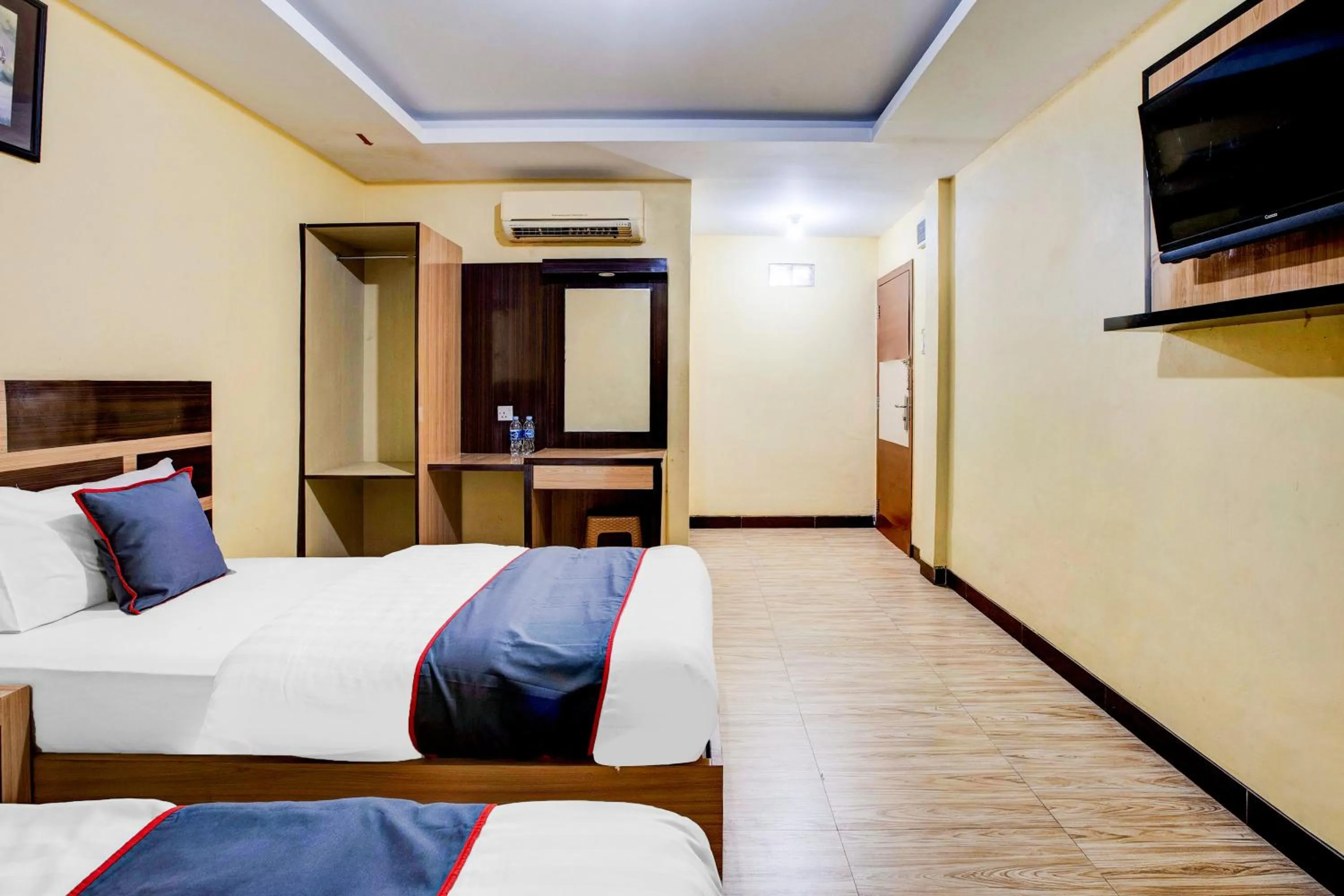 Delxue Twin Room in Collection O Batam near DC Mall formerly S Hotel