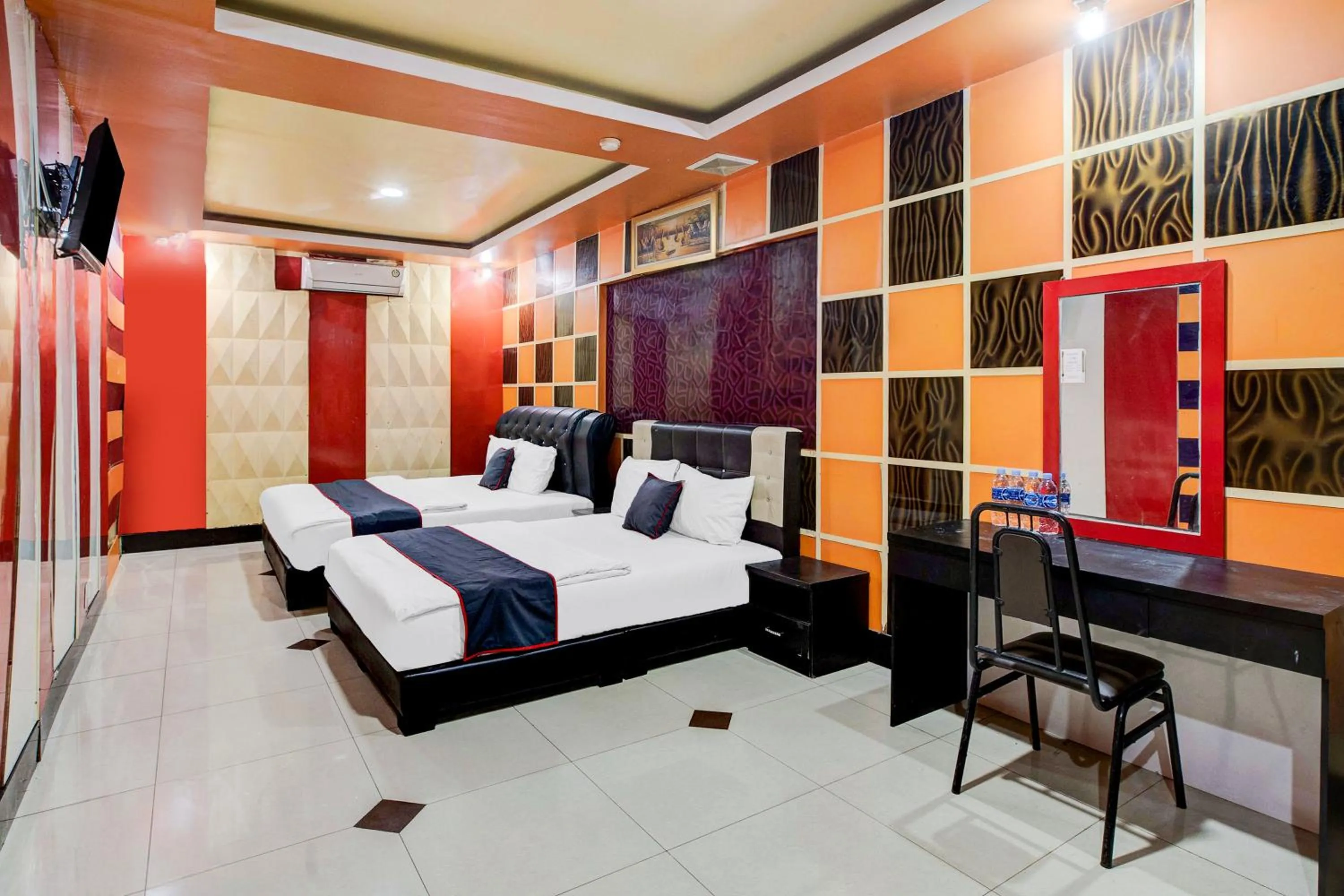 Bedroom, Bed in Collection O Batam near DC Mall formerly S Hotel