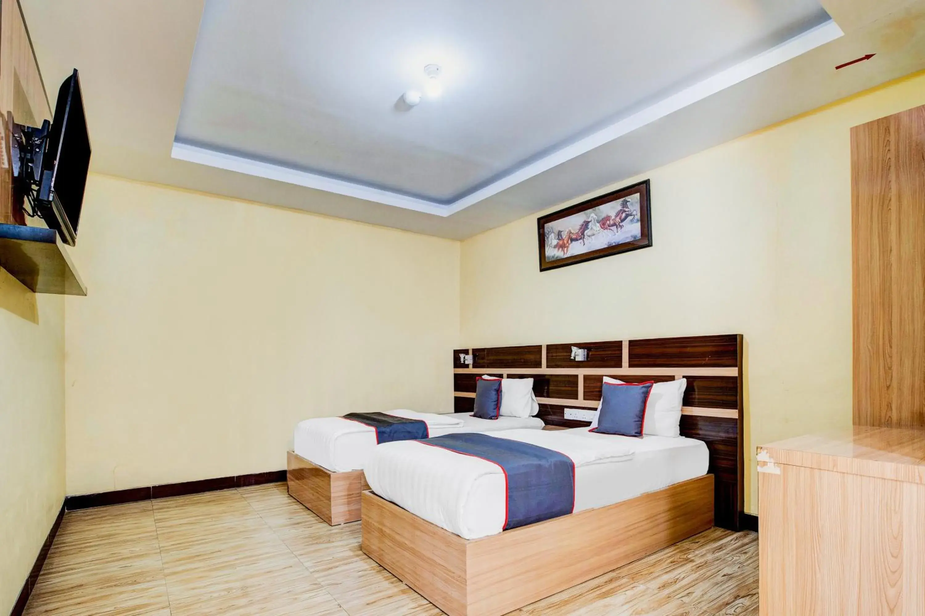 Delxue Twin Room in Collection O Batam near DC Mall formerly S Hotel Delxue Twin Room in Collection O Batam near DC Mall formerly S Hotel