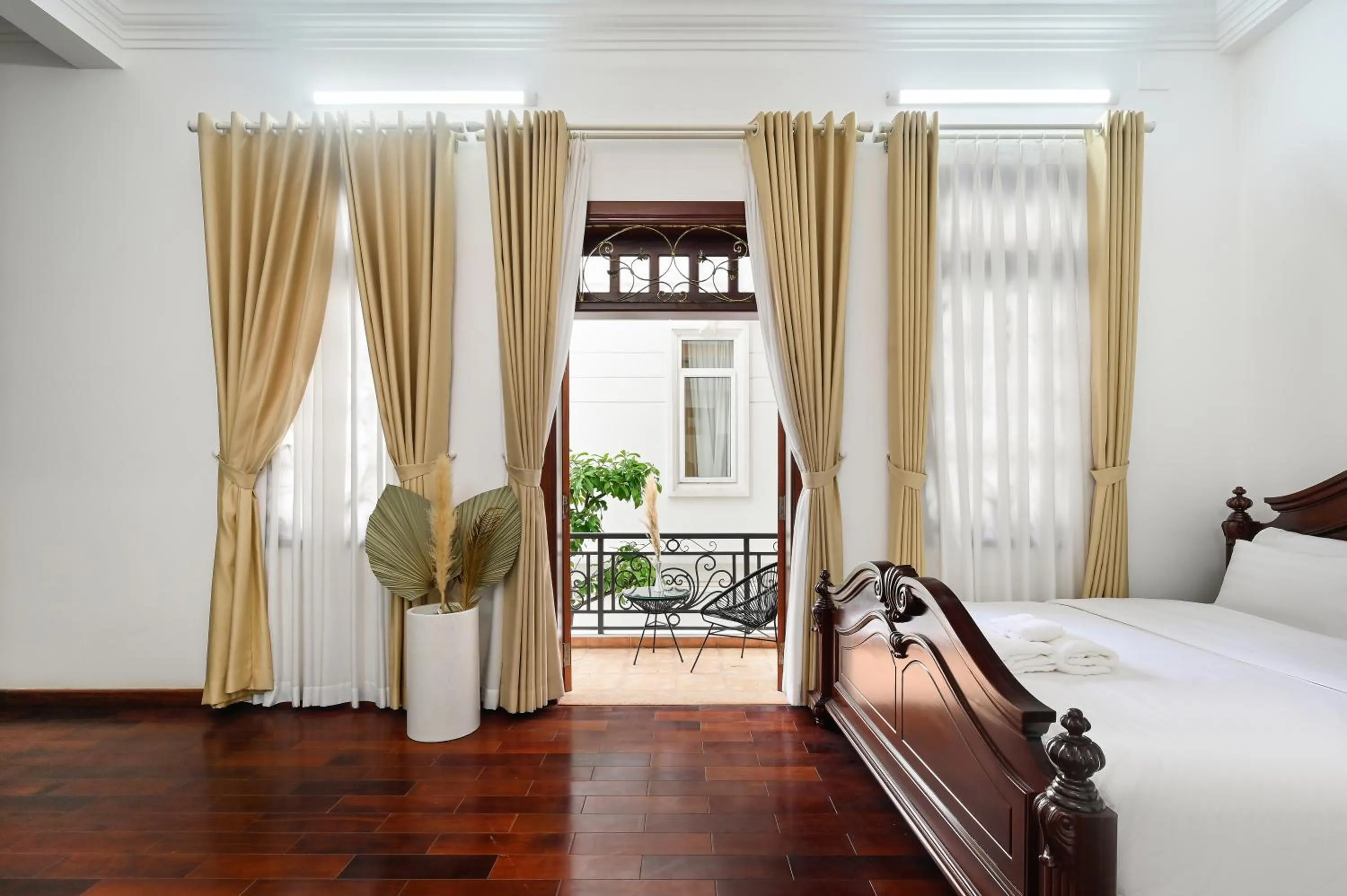 Bed in Amory Villa Thao Dien