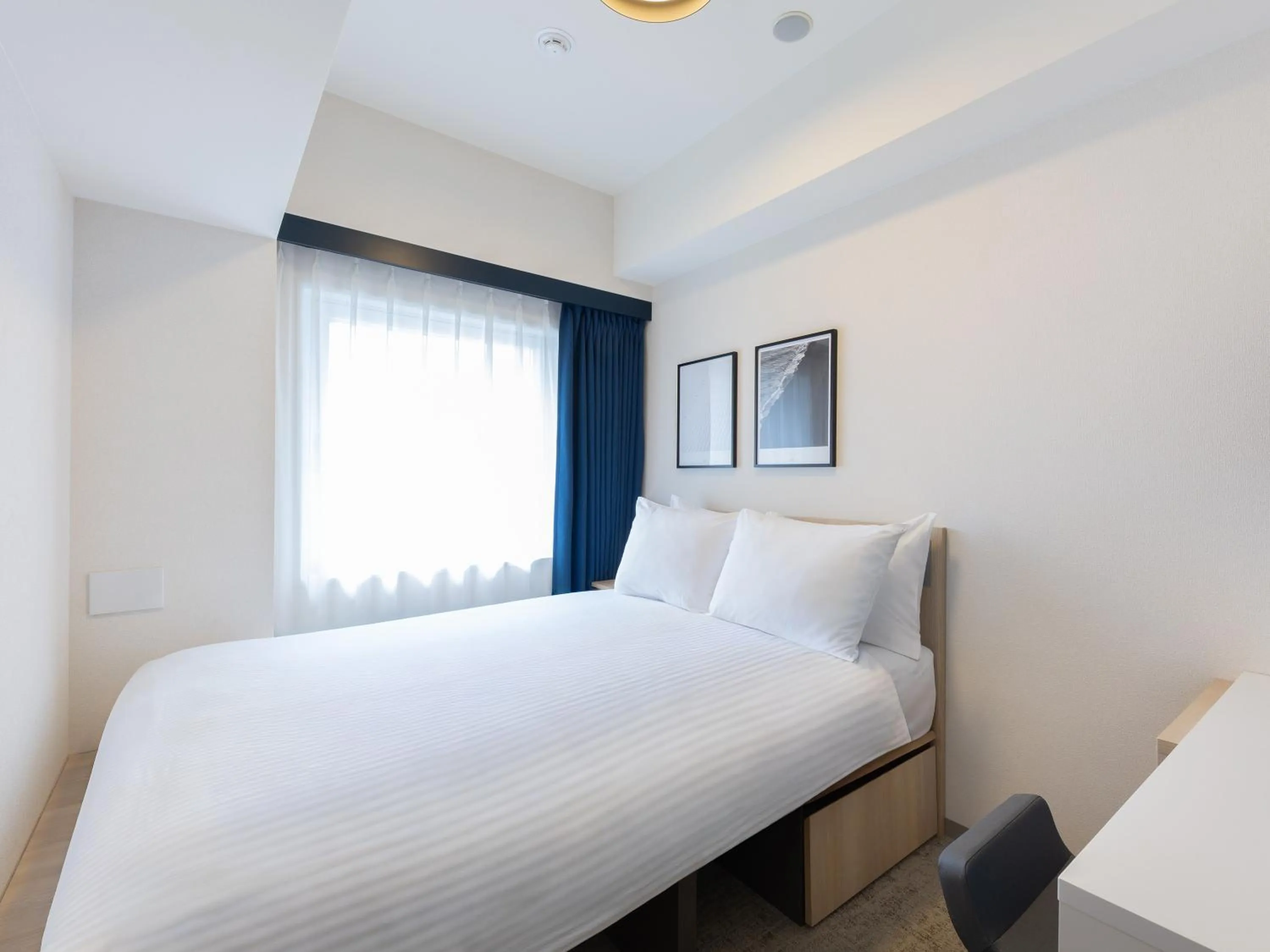 Photo of the whole room, Bed in Brackets Hotel Osaka Hommachi