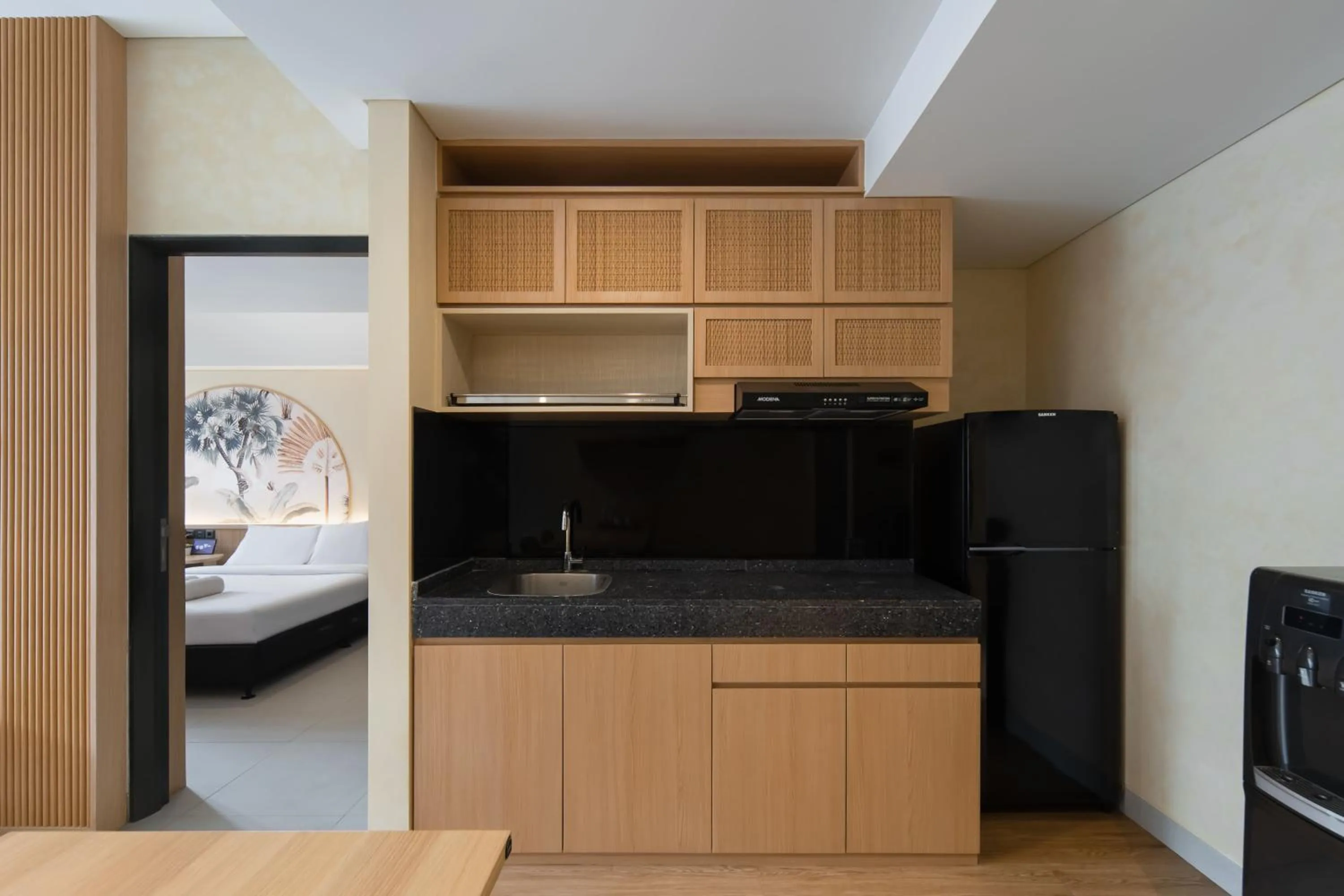 Kitchen or kitchenette, Bed in Cove Carstensz BSD