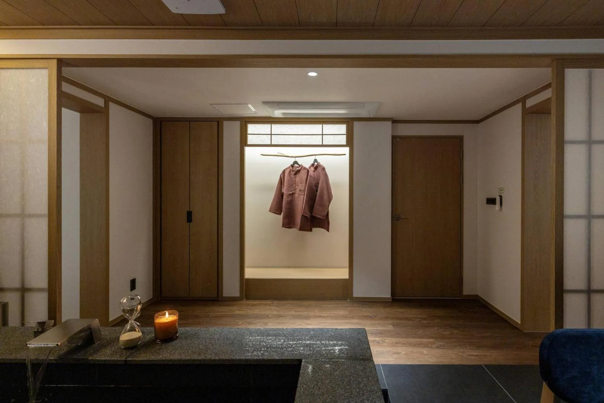 wardrobe in Anook Ryokan Hotel Ansan station