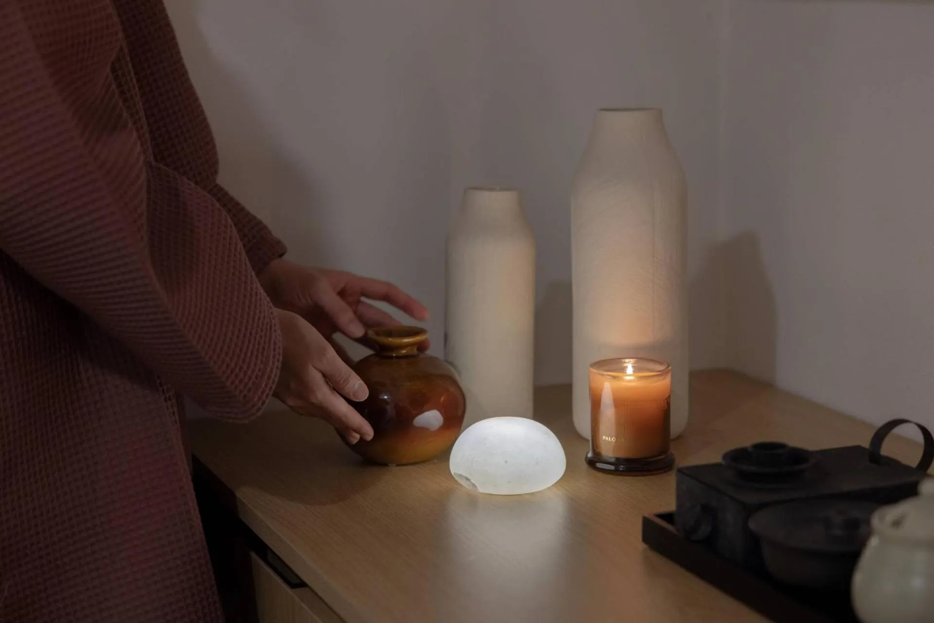 Decorative detail in Anook Ryokan Hotel Ansan station