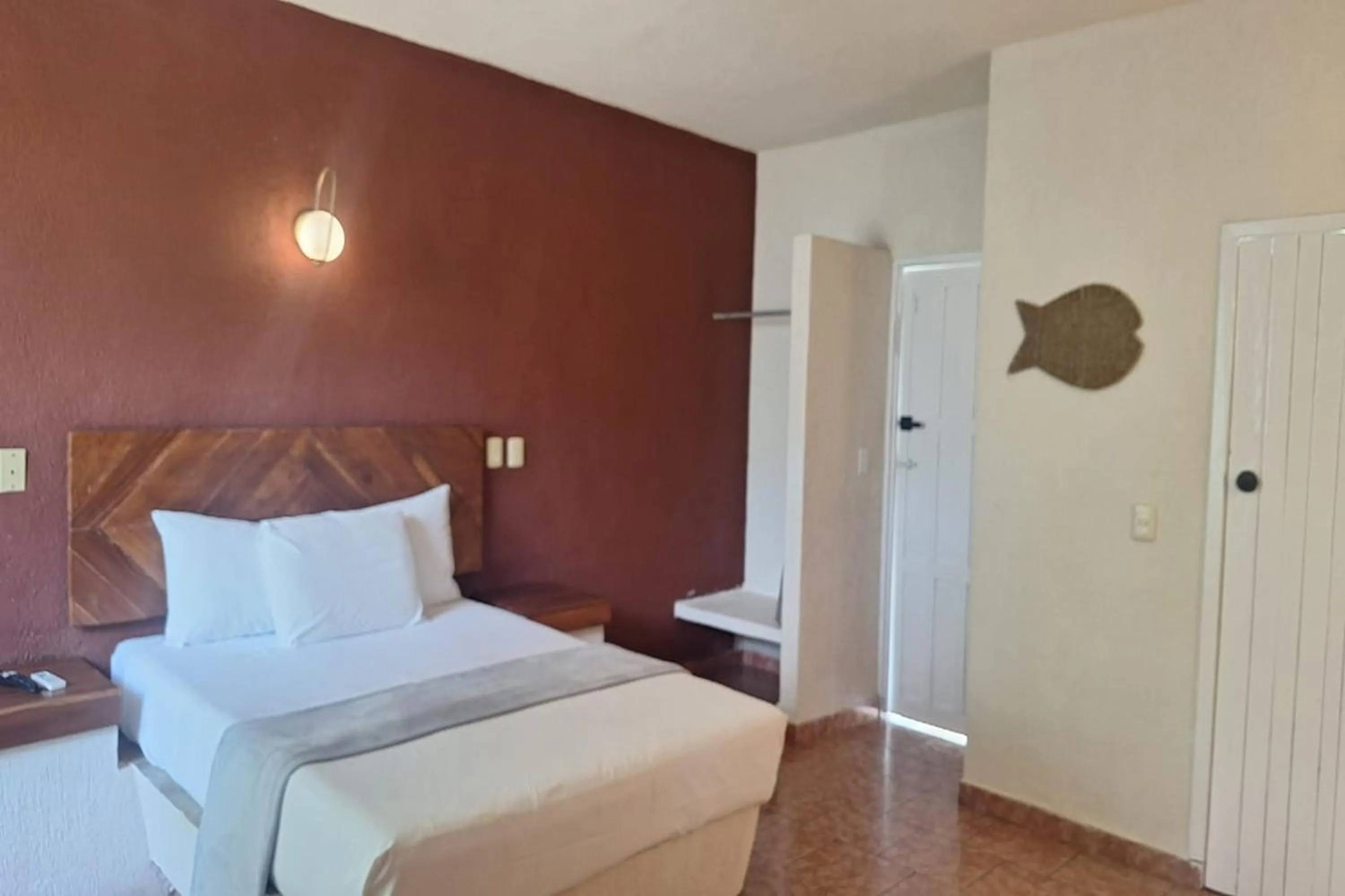 Bedroom, Bed in Capital O Hotel Rolovi Cancún