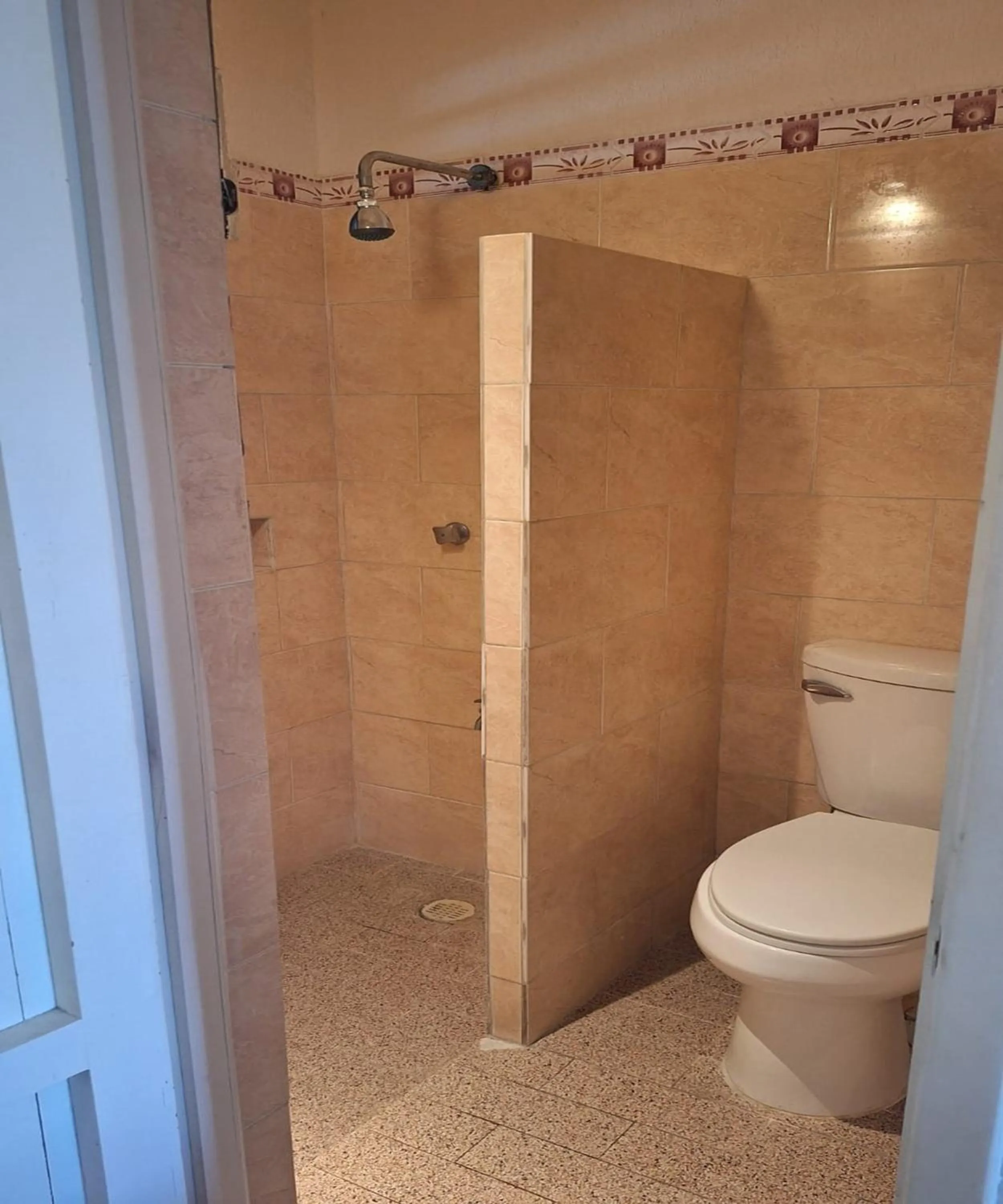 Bathroom in Capital O Hotel Rolovi Cancún