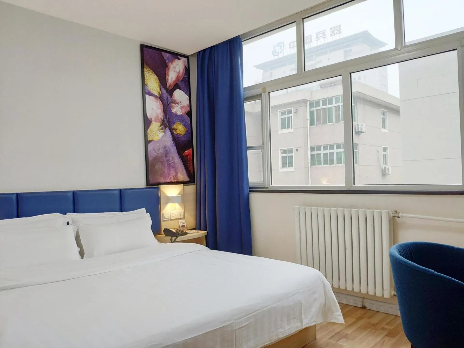 Bed in 7Days Inn Xi'an Jiaoda Medical College Weiyi Street Subway Station