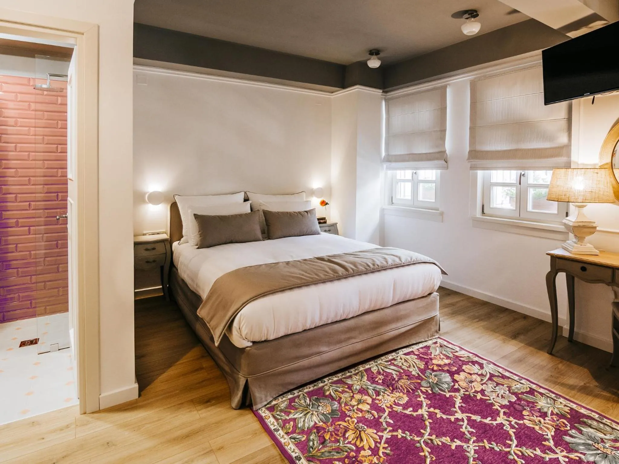 Bed in Its Kale Boutique Hotel