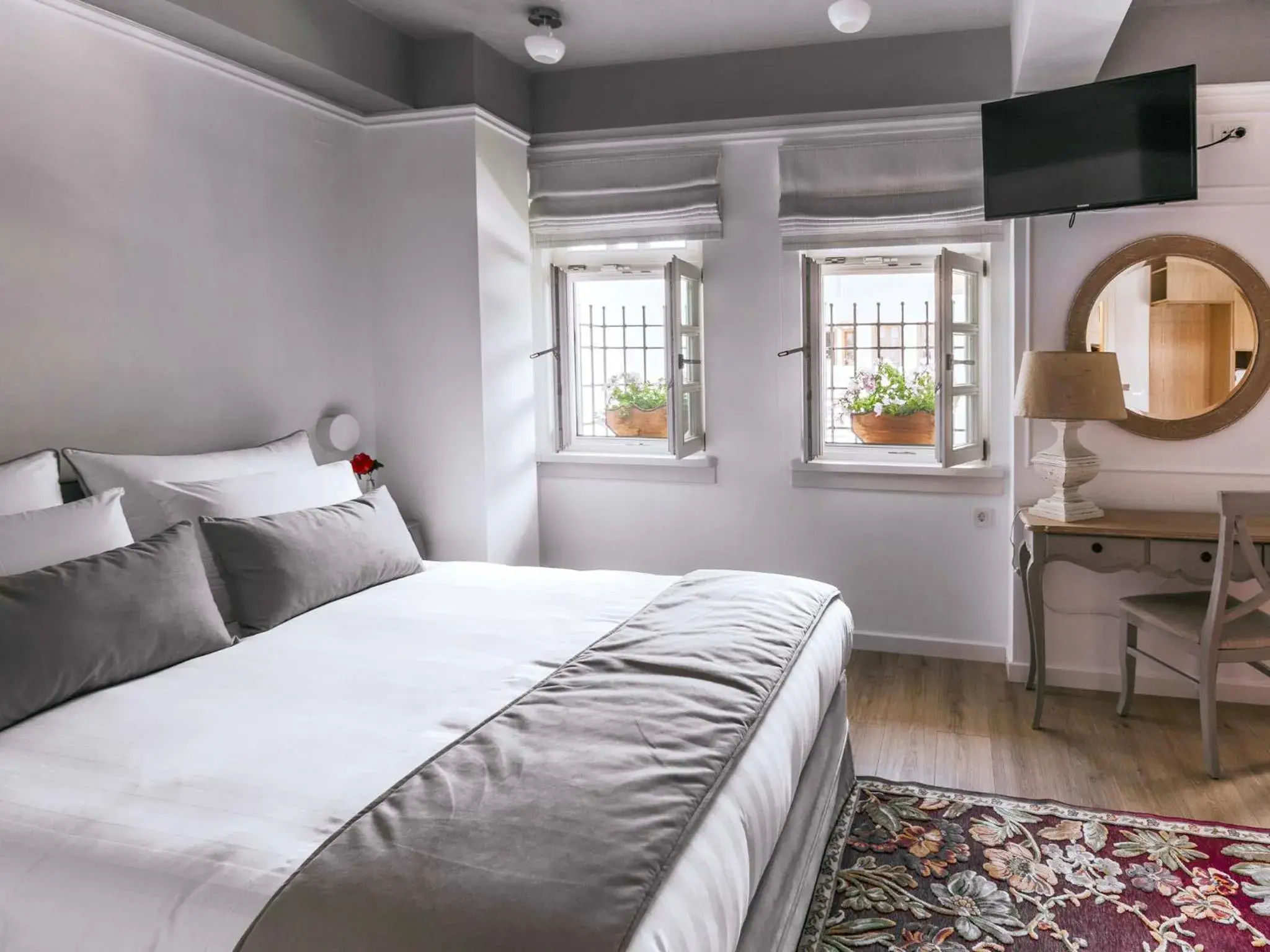 Deluxe Double Room in Its Kale Boutique Hotel Deluxe Double Room in Its Kale Boutique Hotel