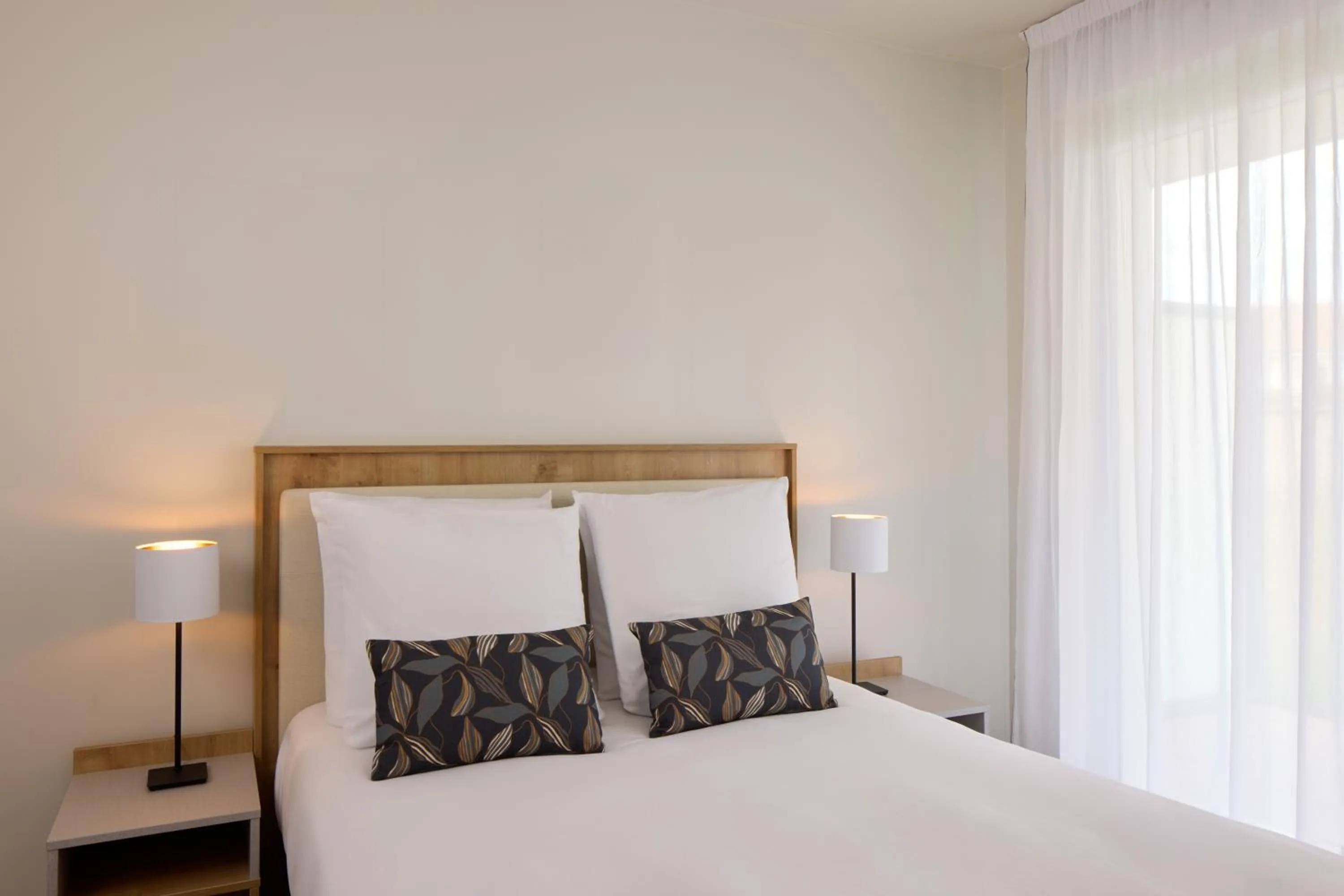 Bed in Quality Aparthotel Cholet