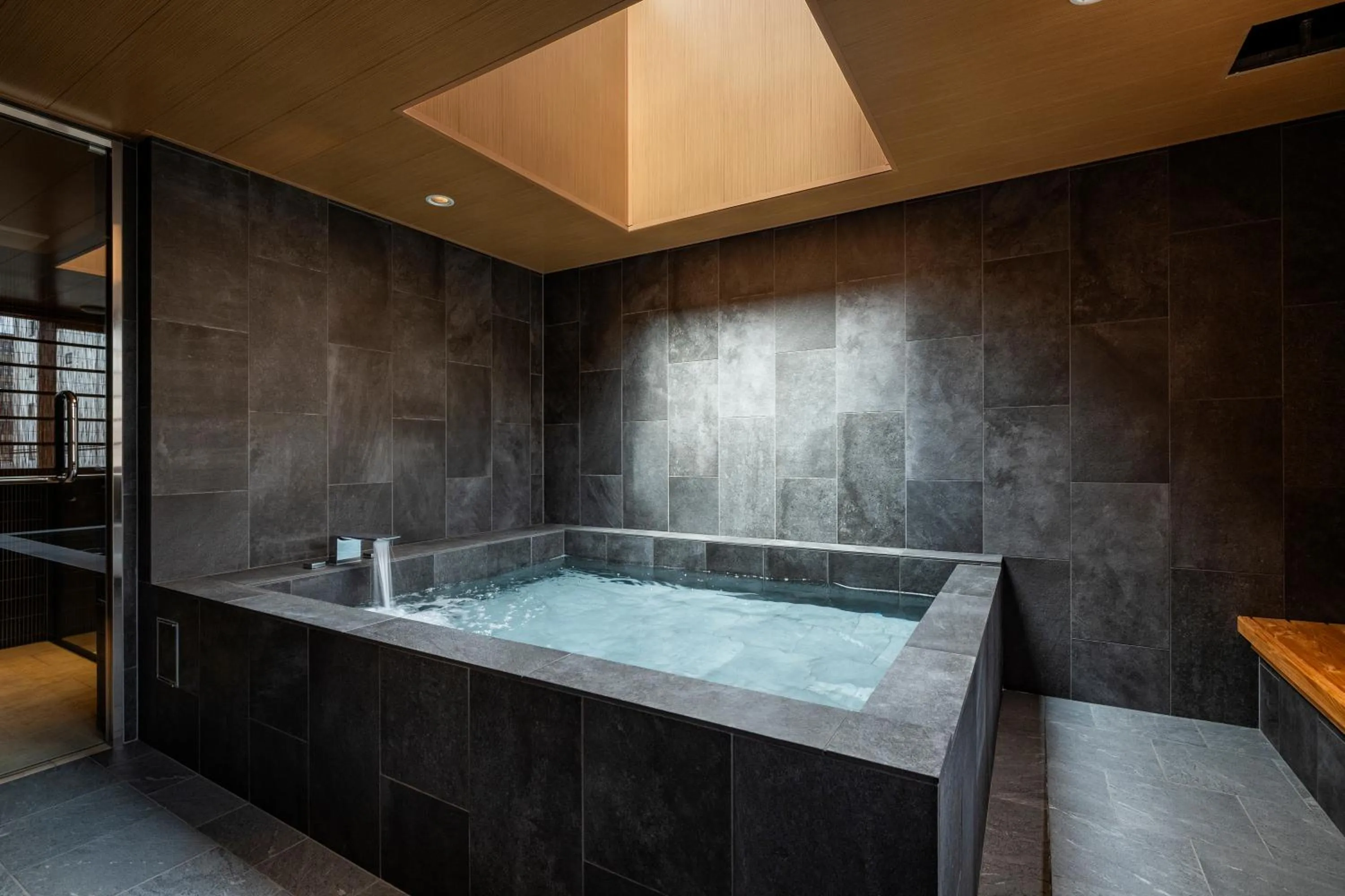 Bathroom in yugen kyoto shijo