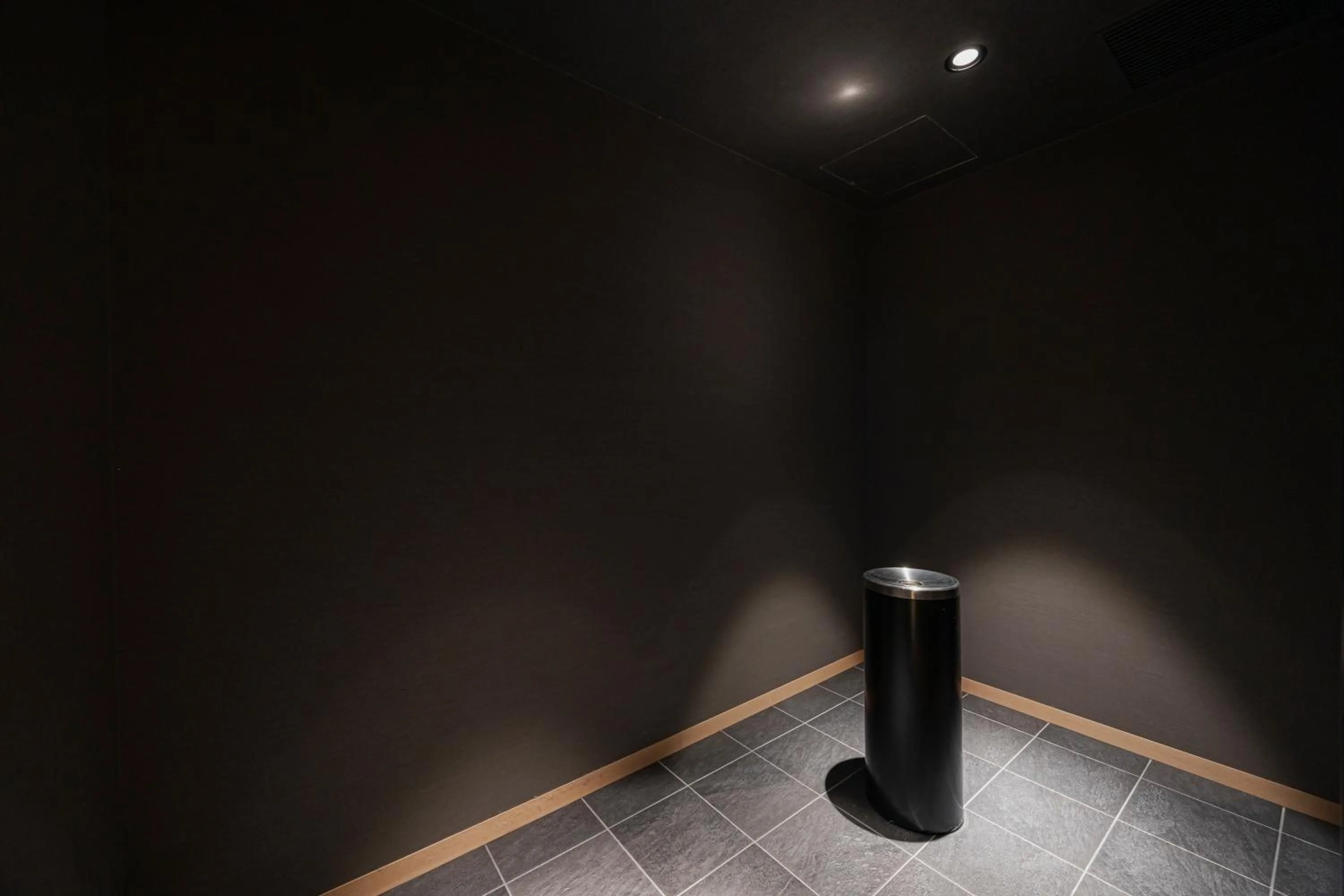 Lobby or reception in yugen kyoto shijo