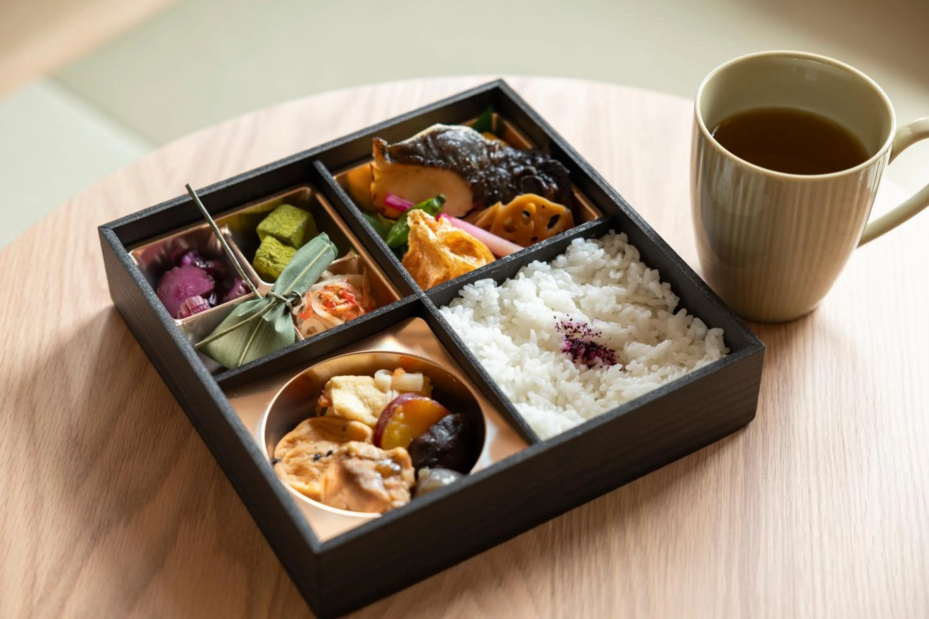 Breakfast in yugen kyoto shijo