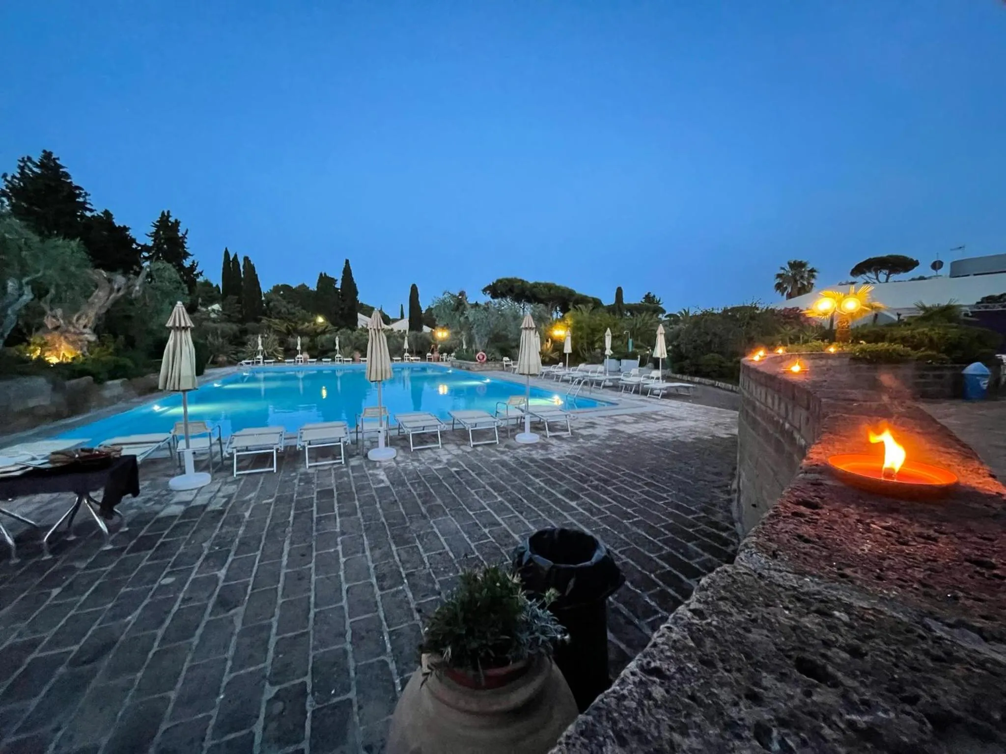 Swimming pool in Residence Solemaremma