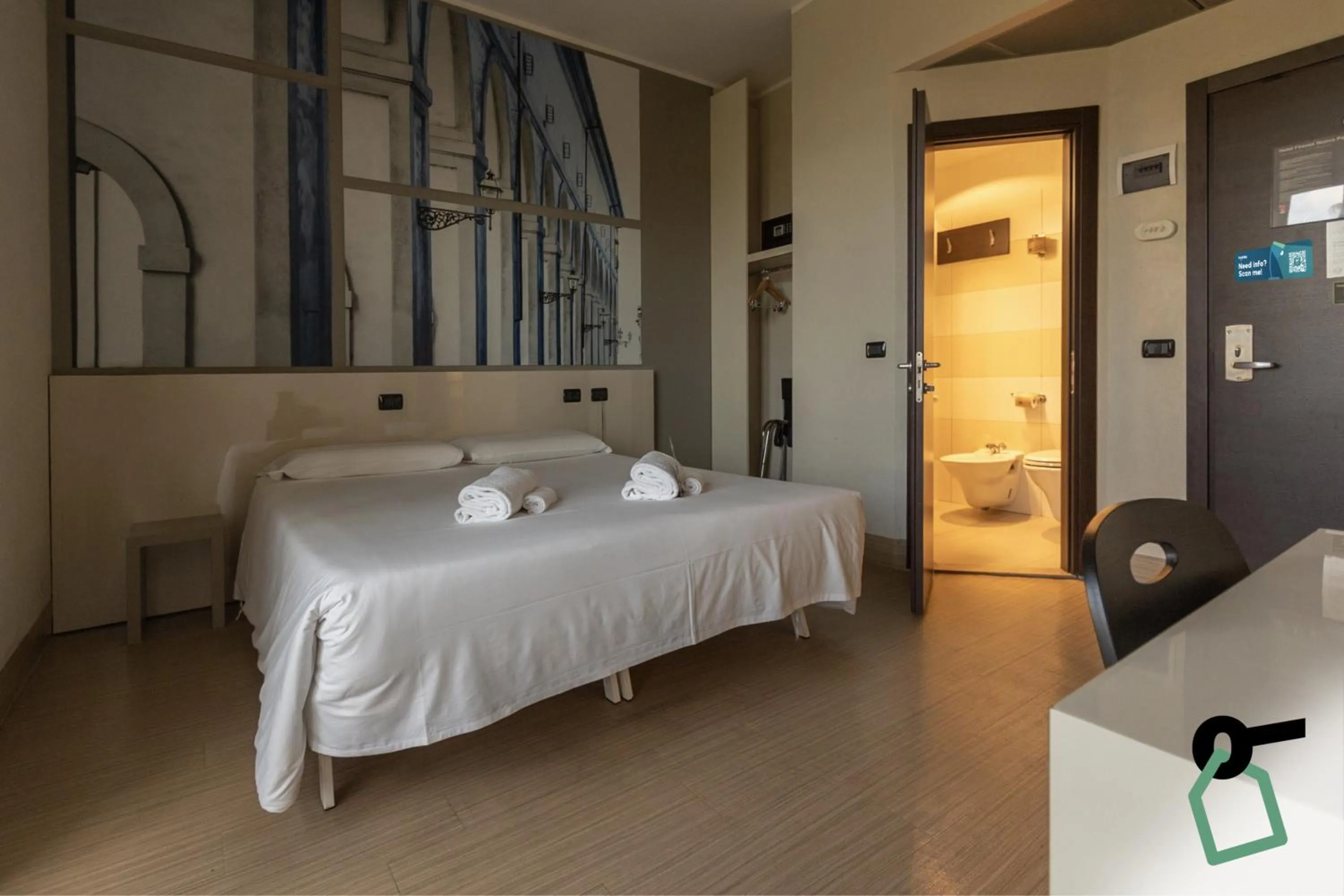 Bedroom, Bed in Hotiday Firenze Guidoni