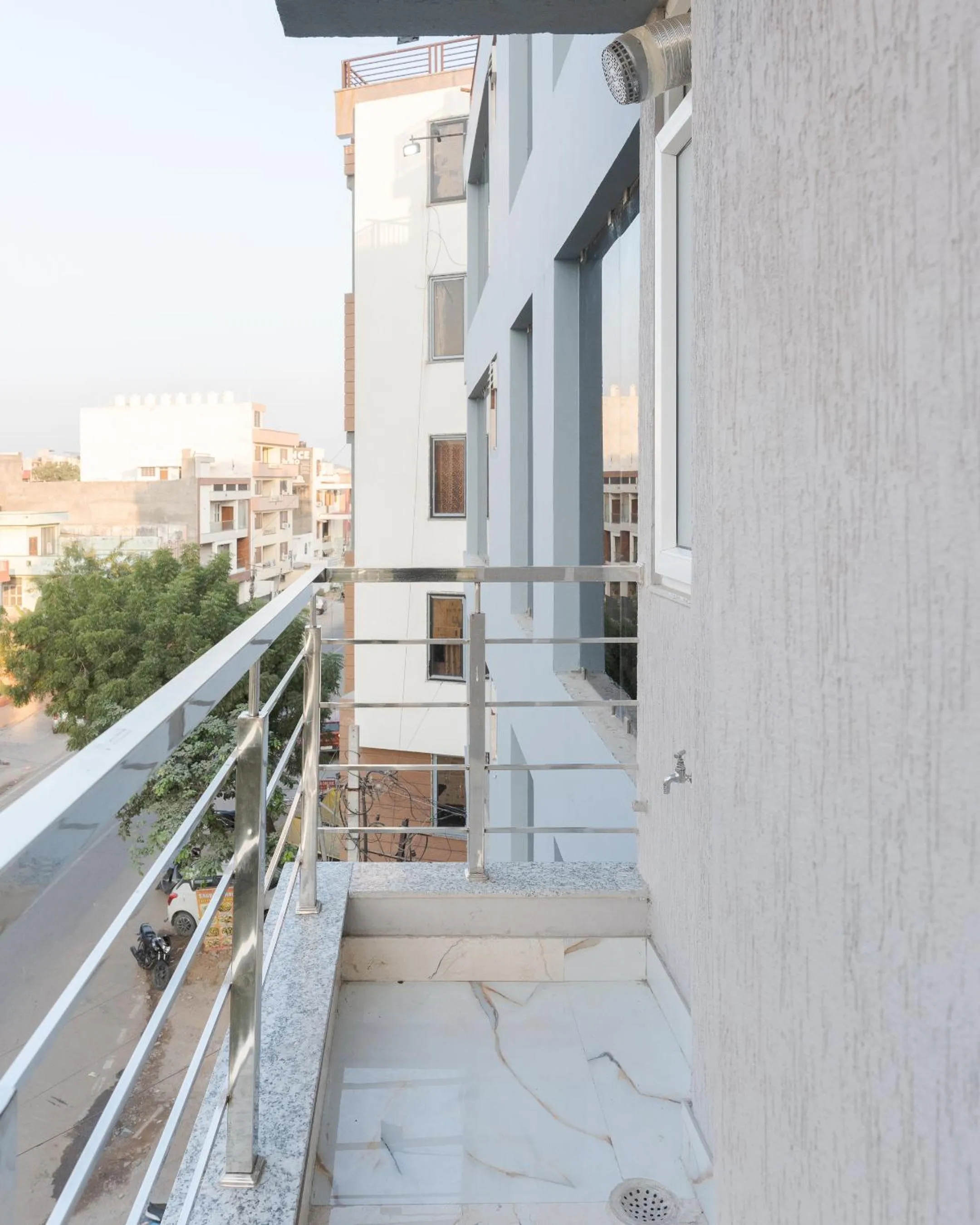 Balcony/Terrace in Thamosa Stays