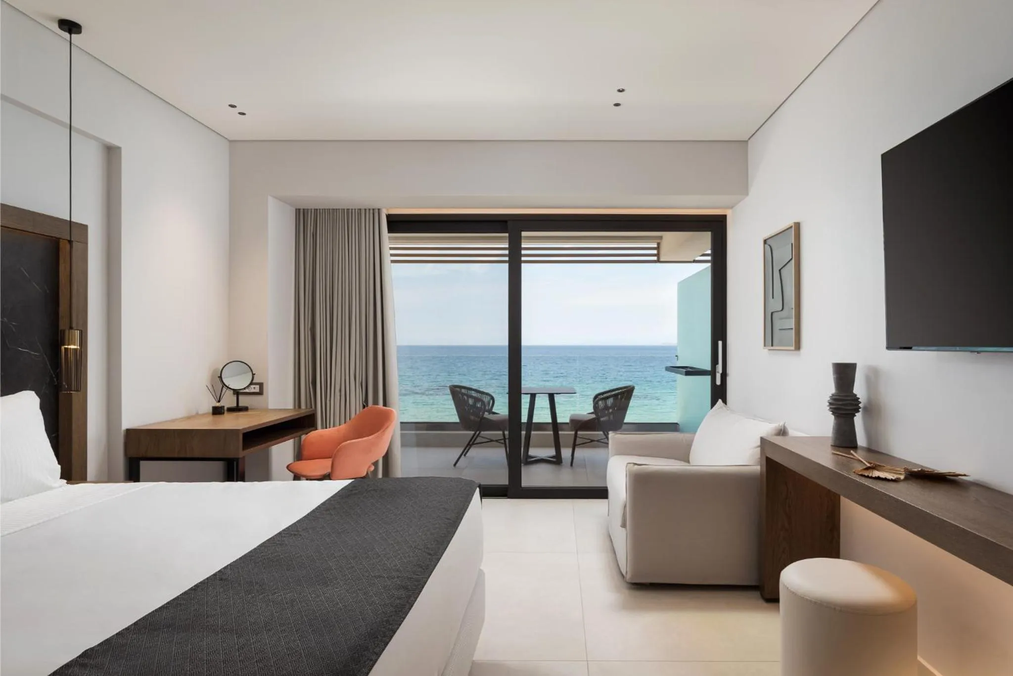 Bed in Avant Blue Boutique Hotel