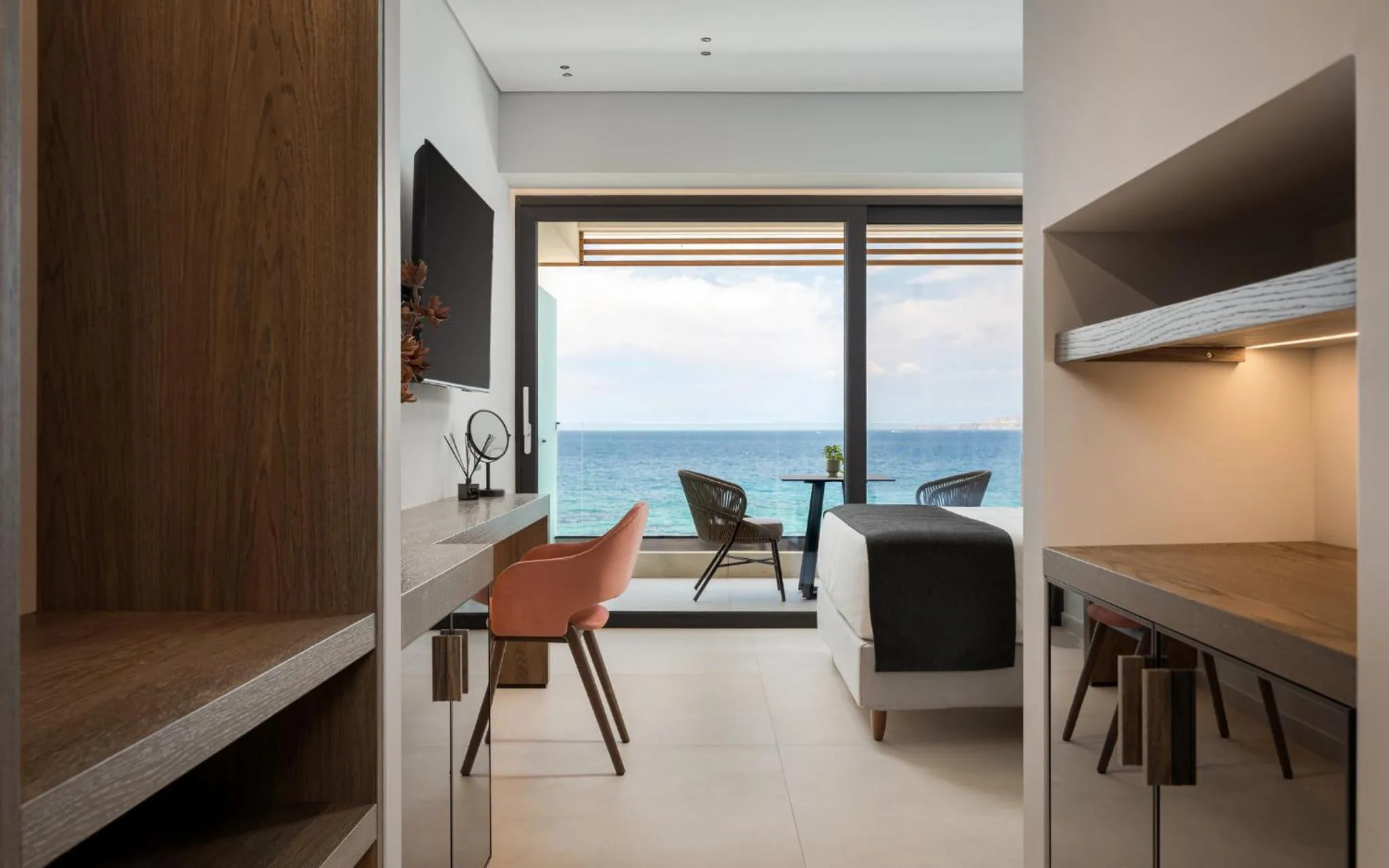 Bed in Avant Blue Boutique Hotel