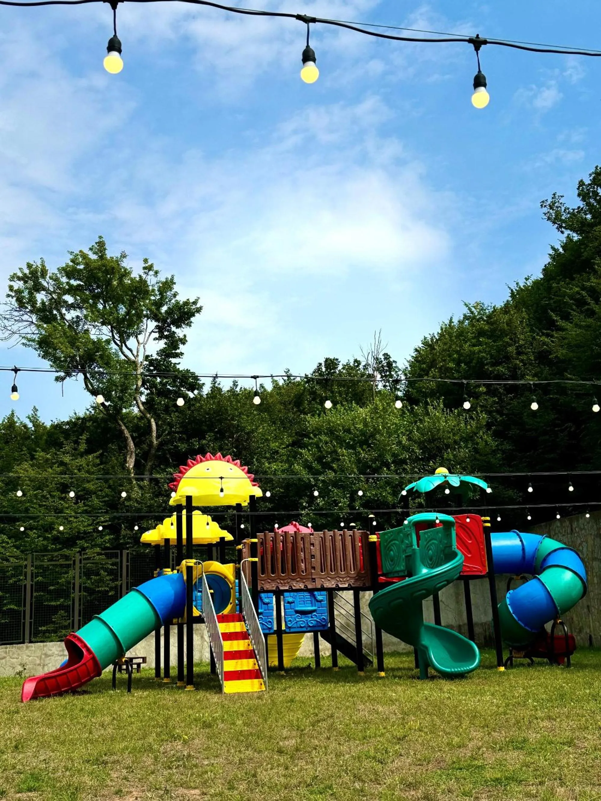 Day in Teghenis Resort