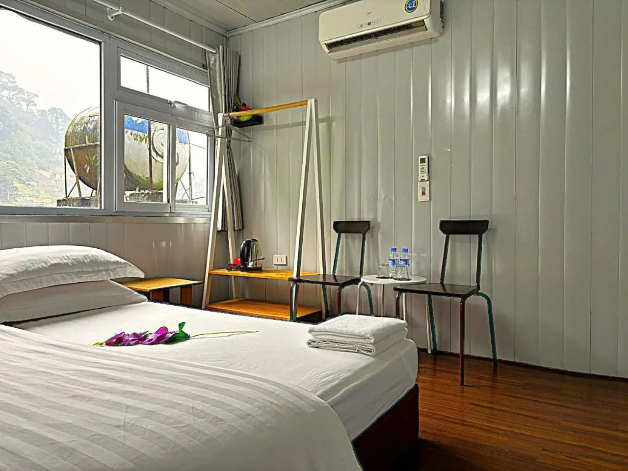 Bedroom, Bed in Chân Mây Tam Đảo