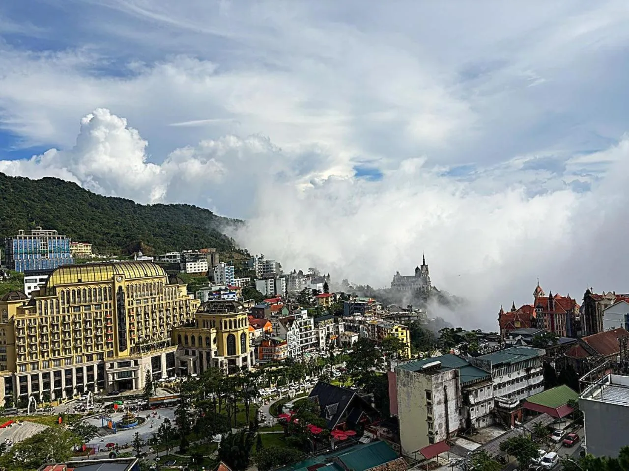 Property building in Chân Mây Tam Đảo