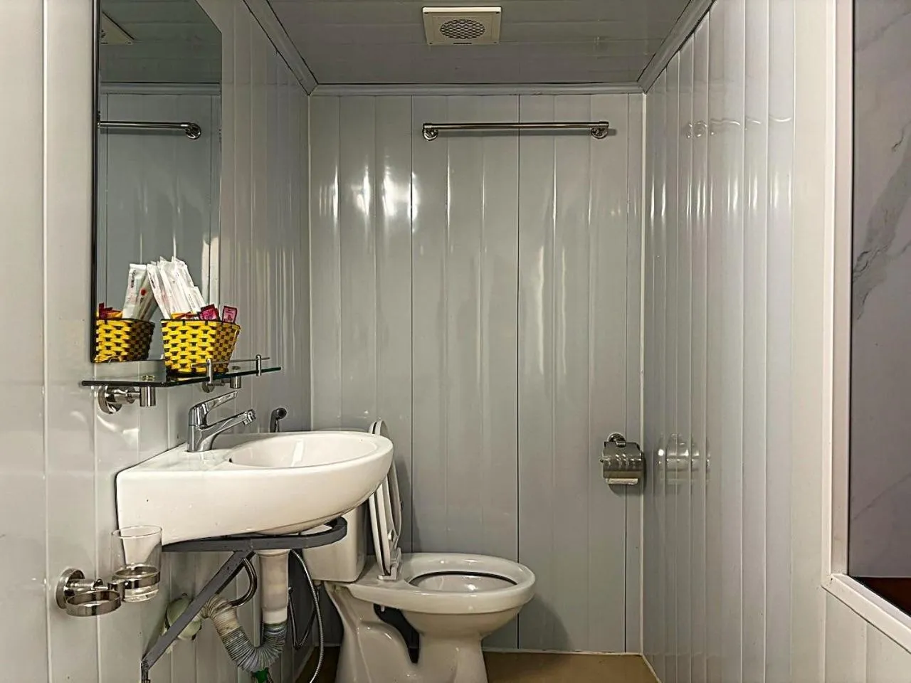 Bathroom in Chân Mây Tam Đảo