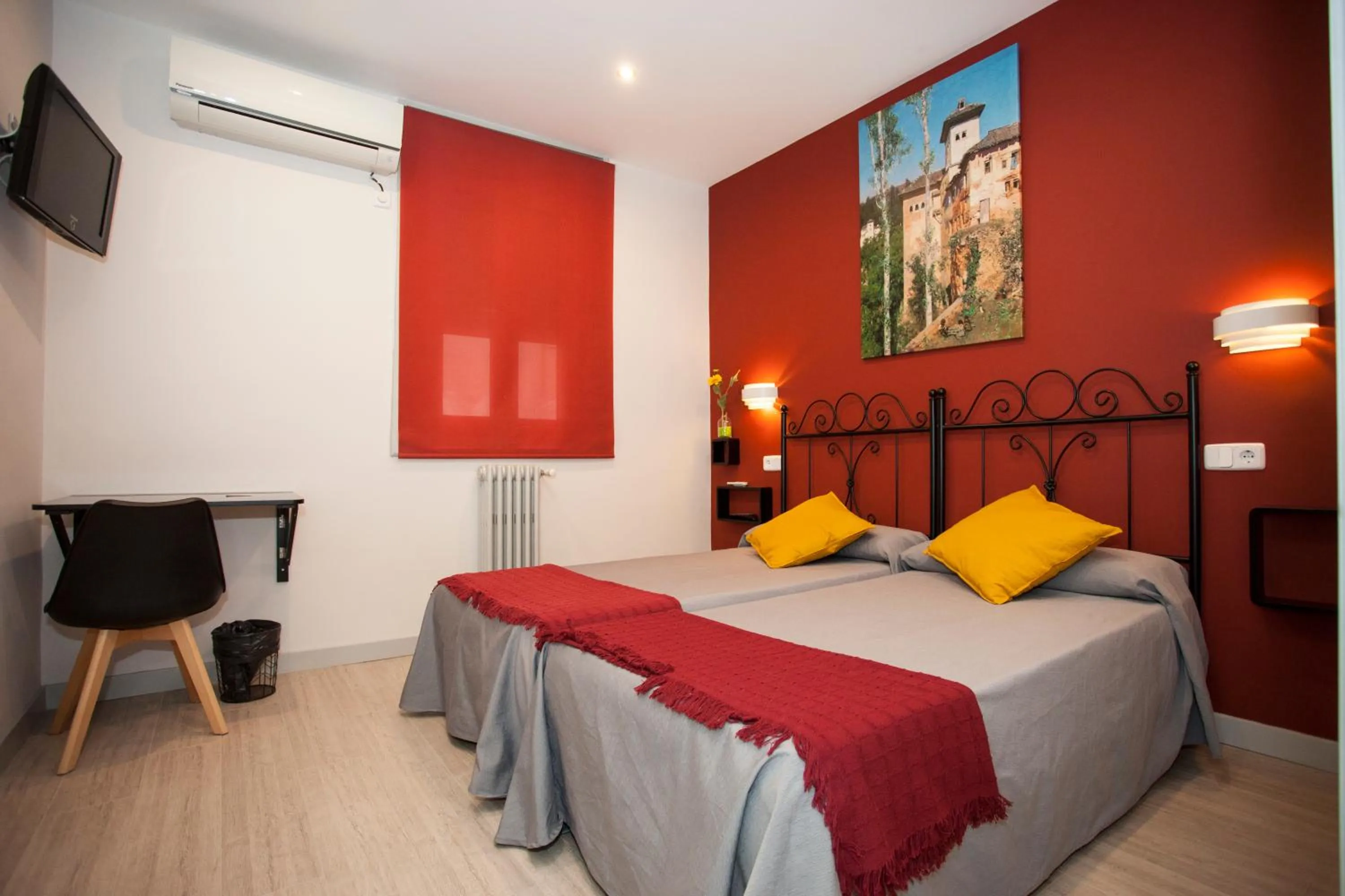 Photo of the whole room, Bed in Hostal Aresol