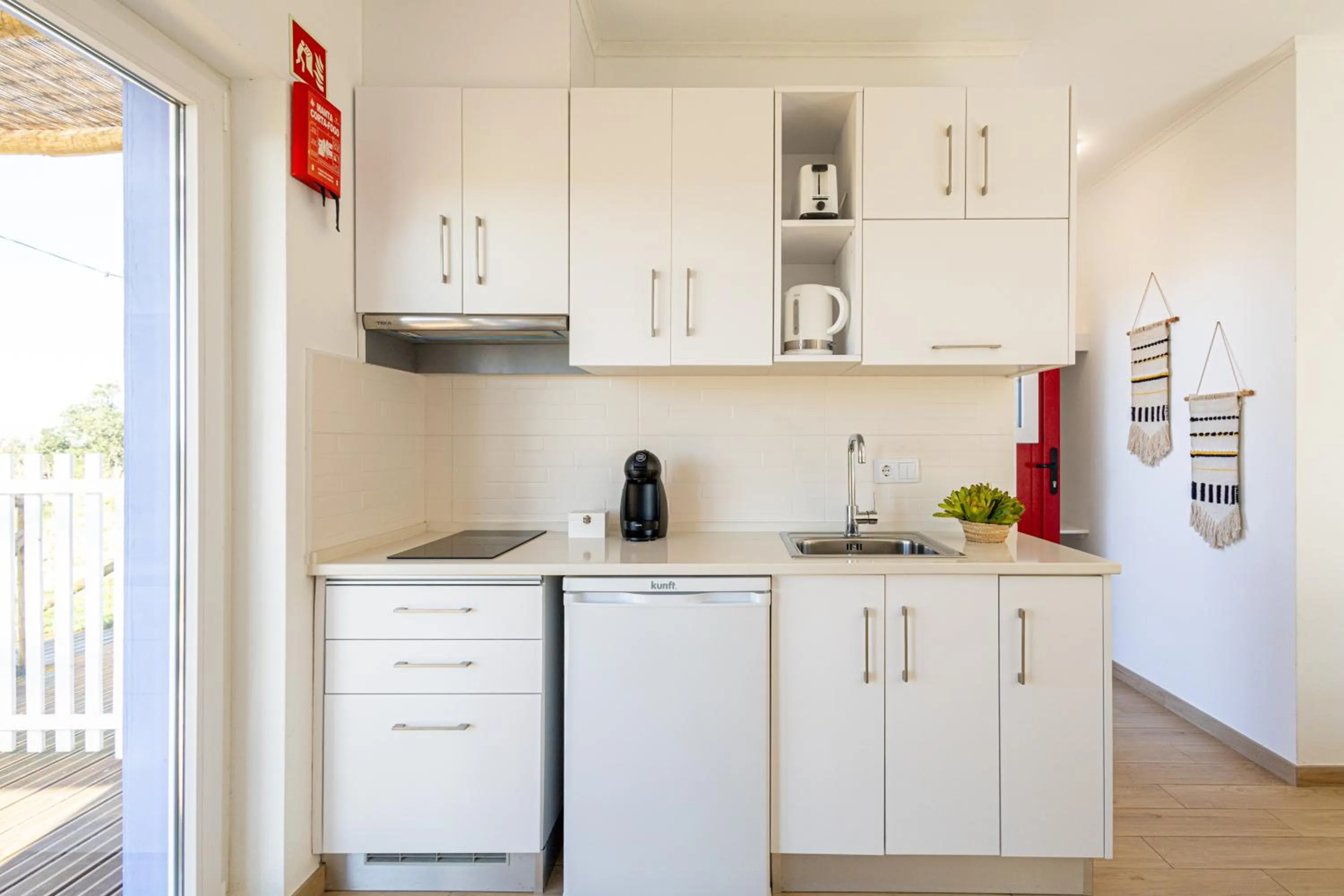 Kitchen or kitchenette in Monte do Cerro