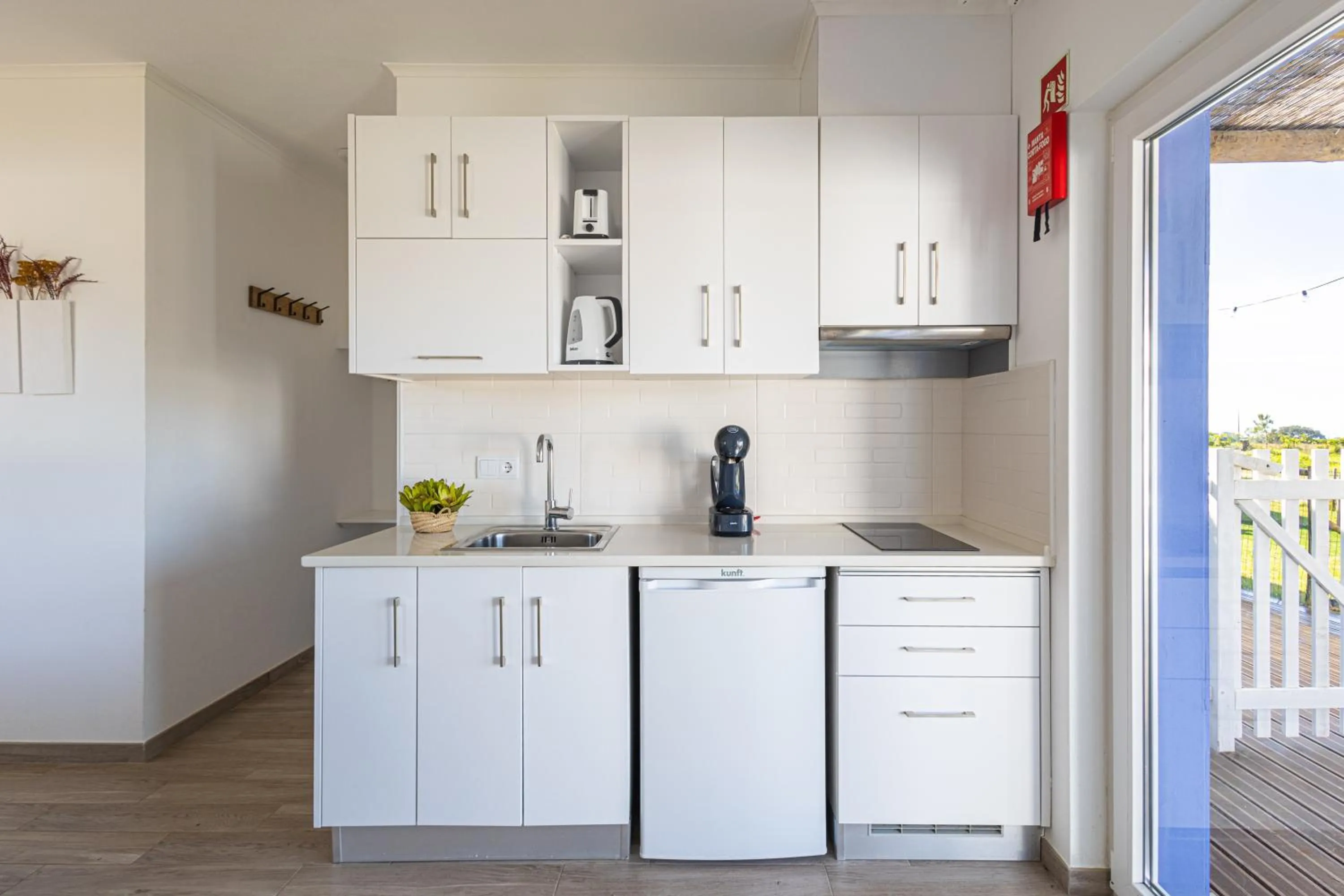 Kitchen or kitchenette in Monte do Cerro