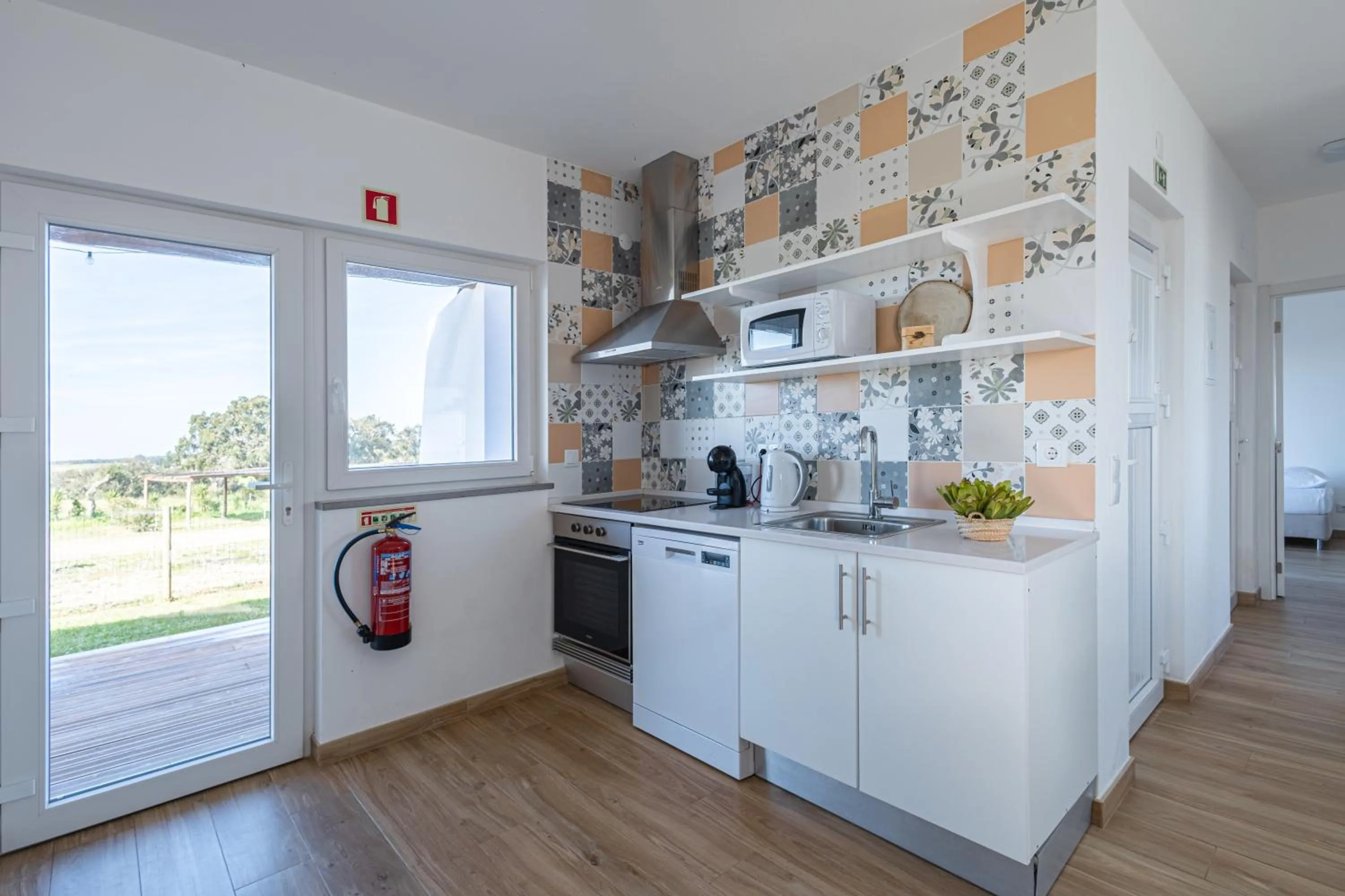 Kitchen or kitchenette in Monte do Cerro