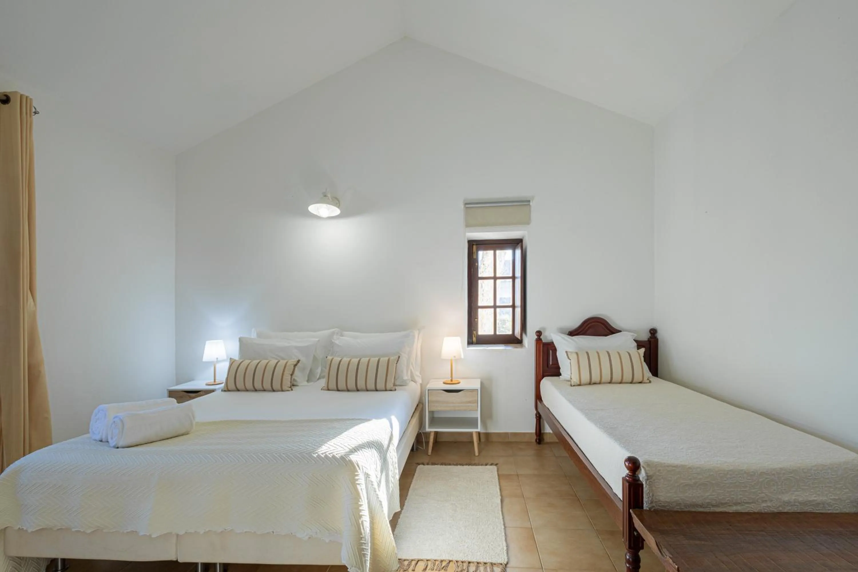 Bed in Monte do Cerro