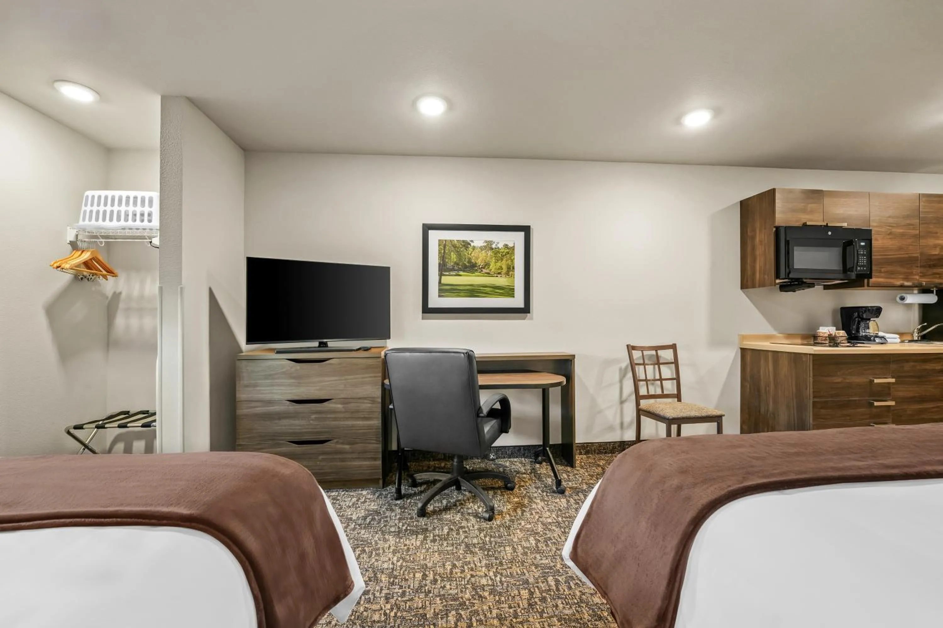 TV and multimedia, Bed in My Place Hotel-Augusta, GA