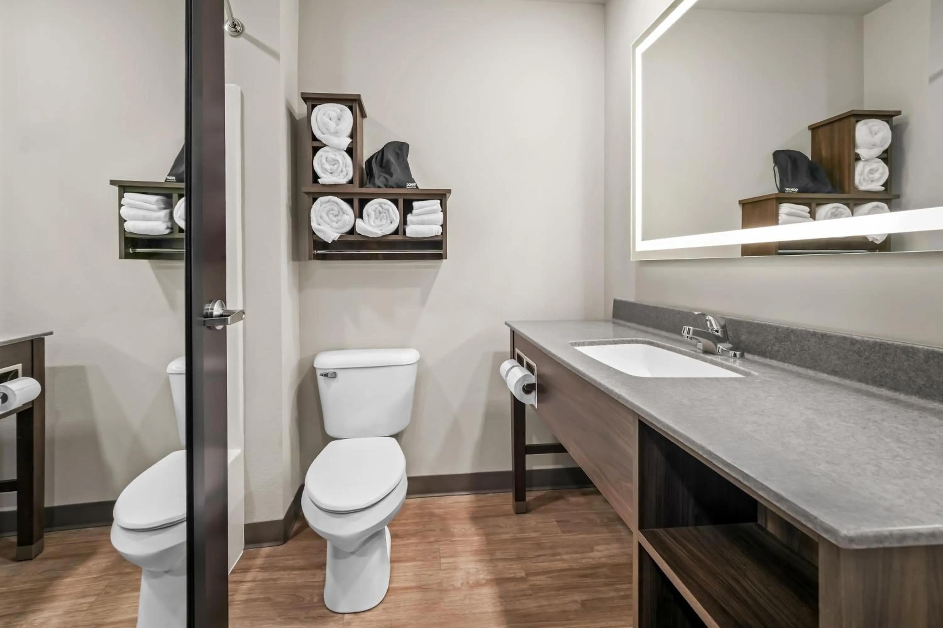 Bathroom in My Place Hotel-Augusta, GA