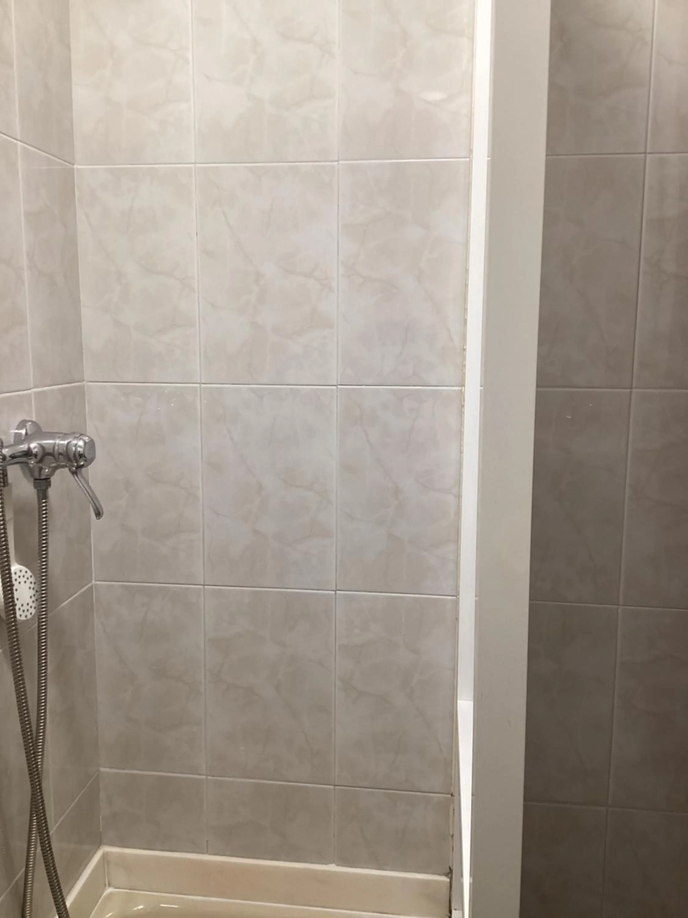 Saudade Hostal Cafetería