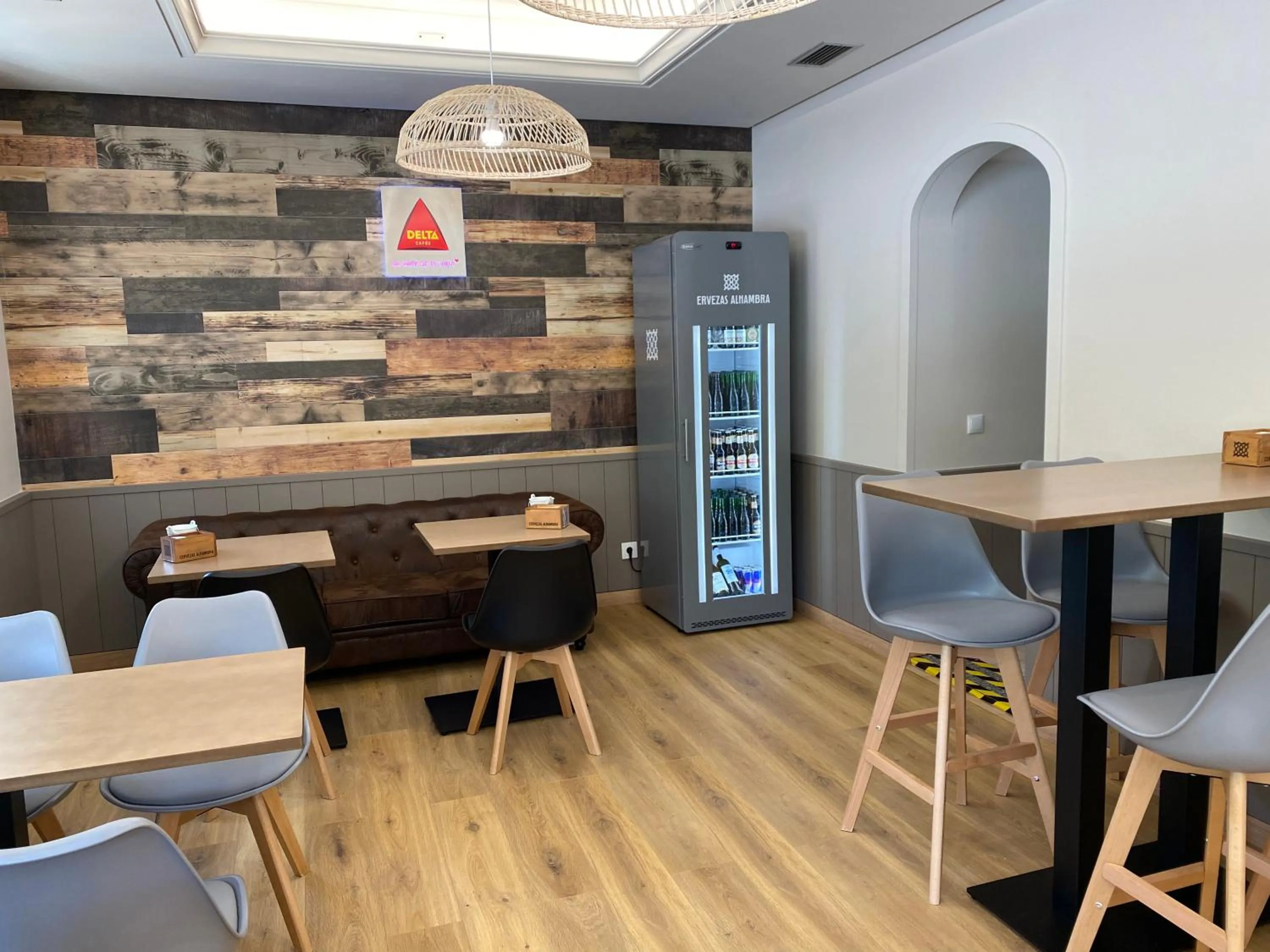 Lounge or bar in Saudade Hostal Cafetería