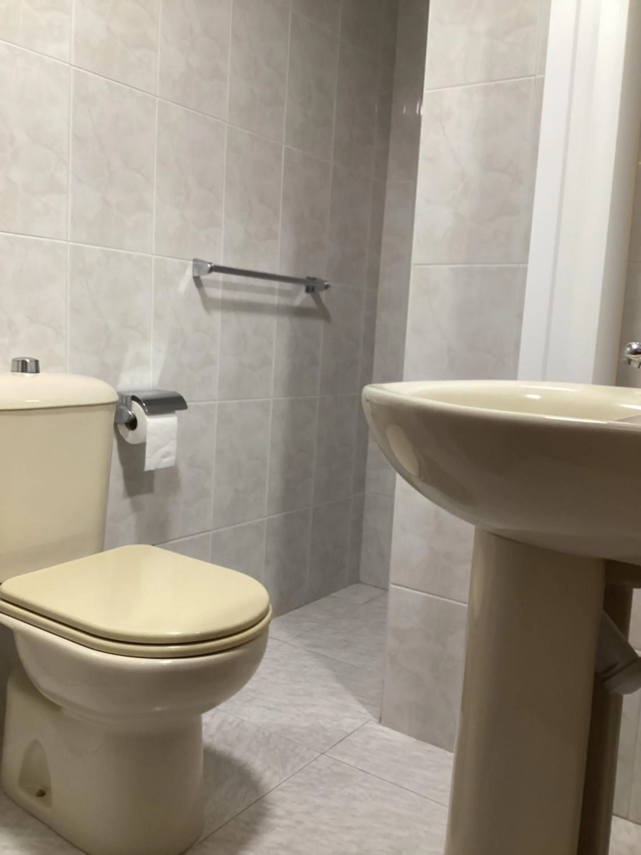 Saudade Hostal Cafetería