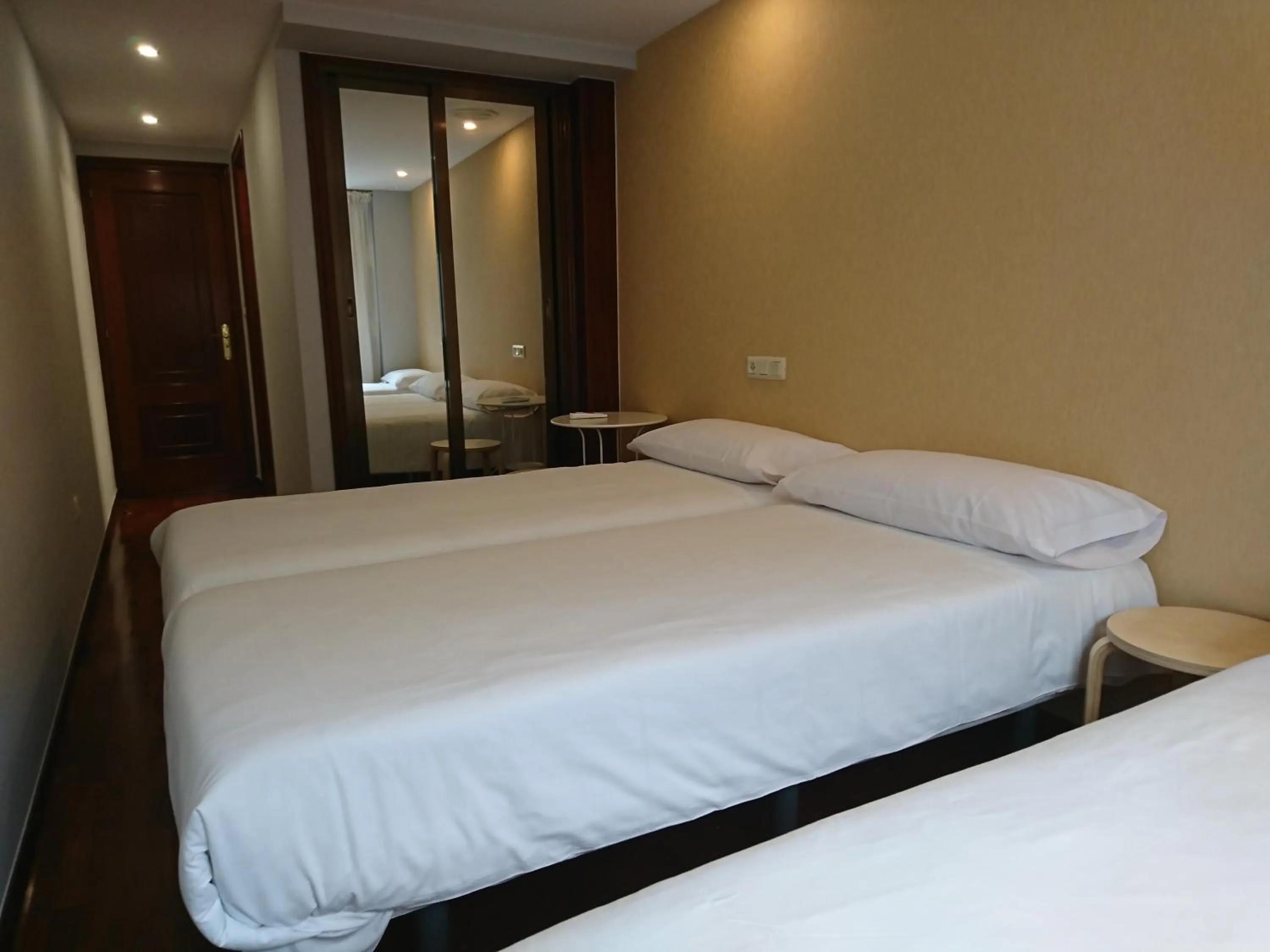 Photo of the whole room, Bed in Saudade Hostal Cafetería